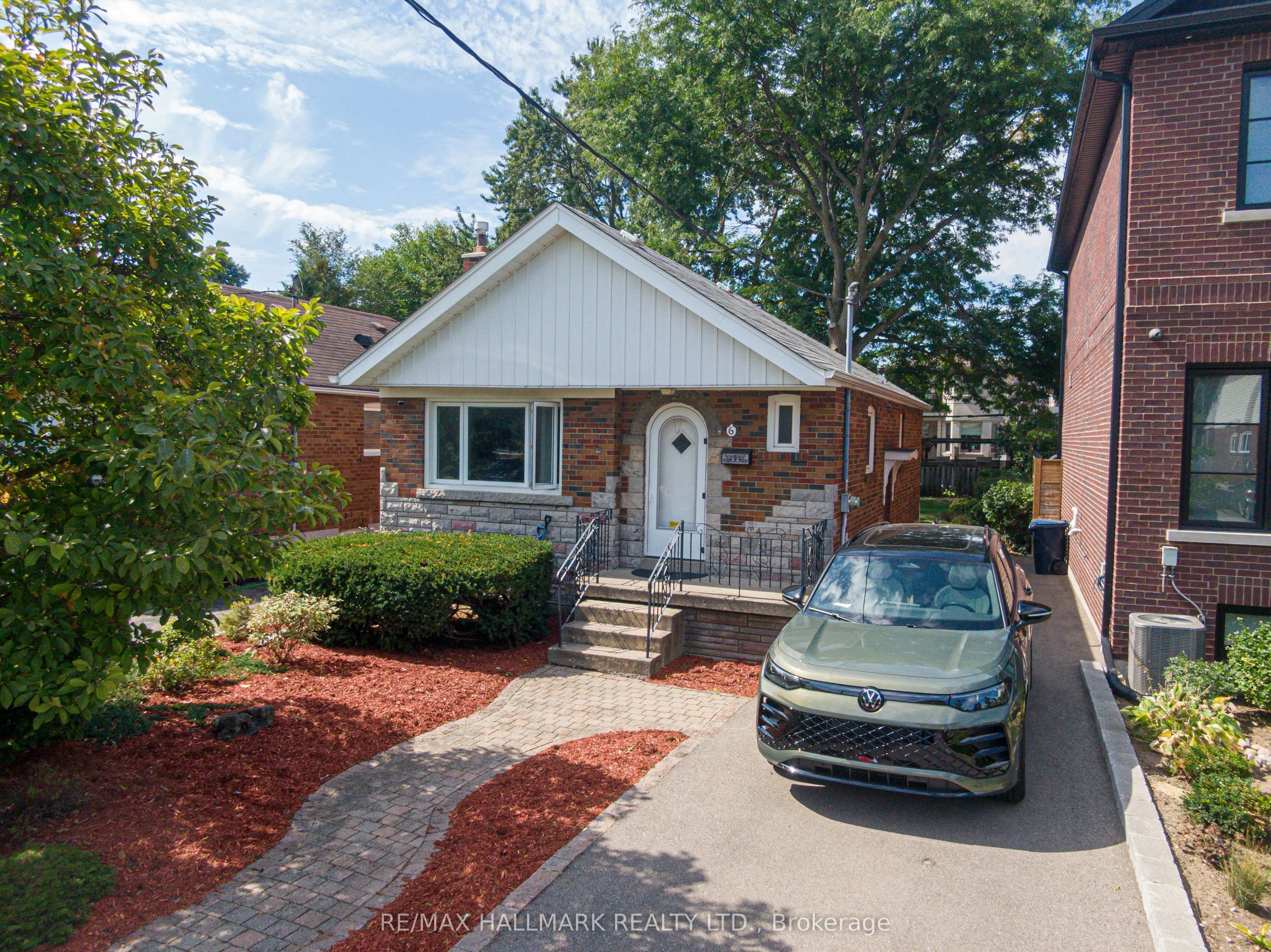 6 Athlone Road