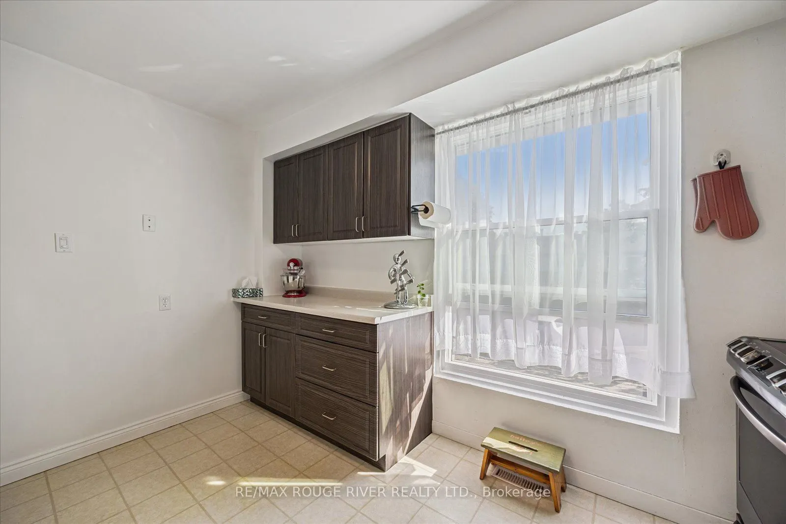 222 pearson Street, #50