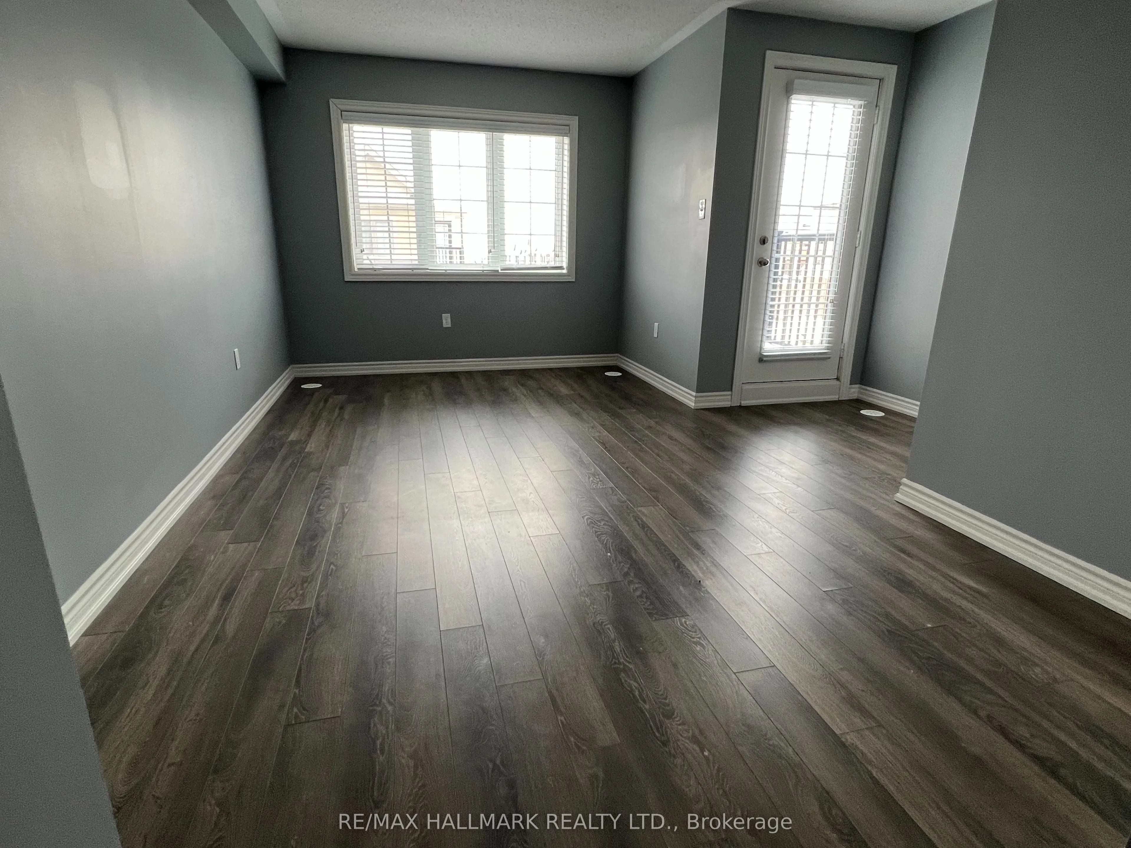 2486 Rosedrop Path
