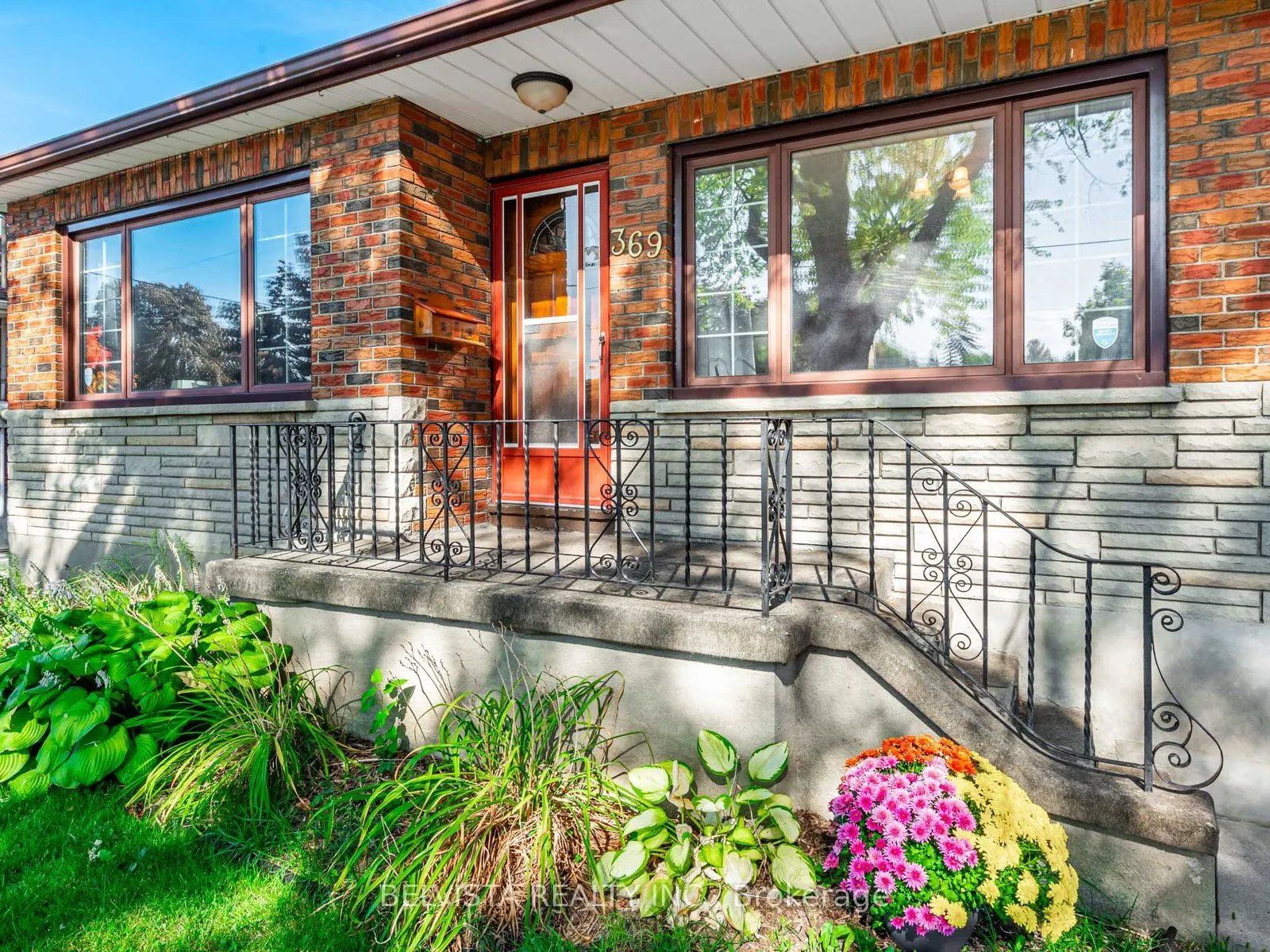 369 Lasalle Avenue