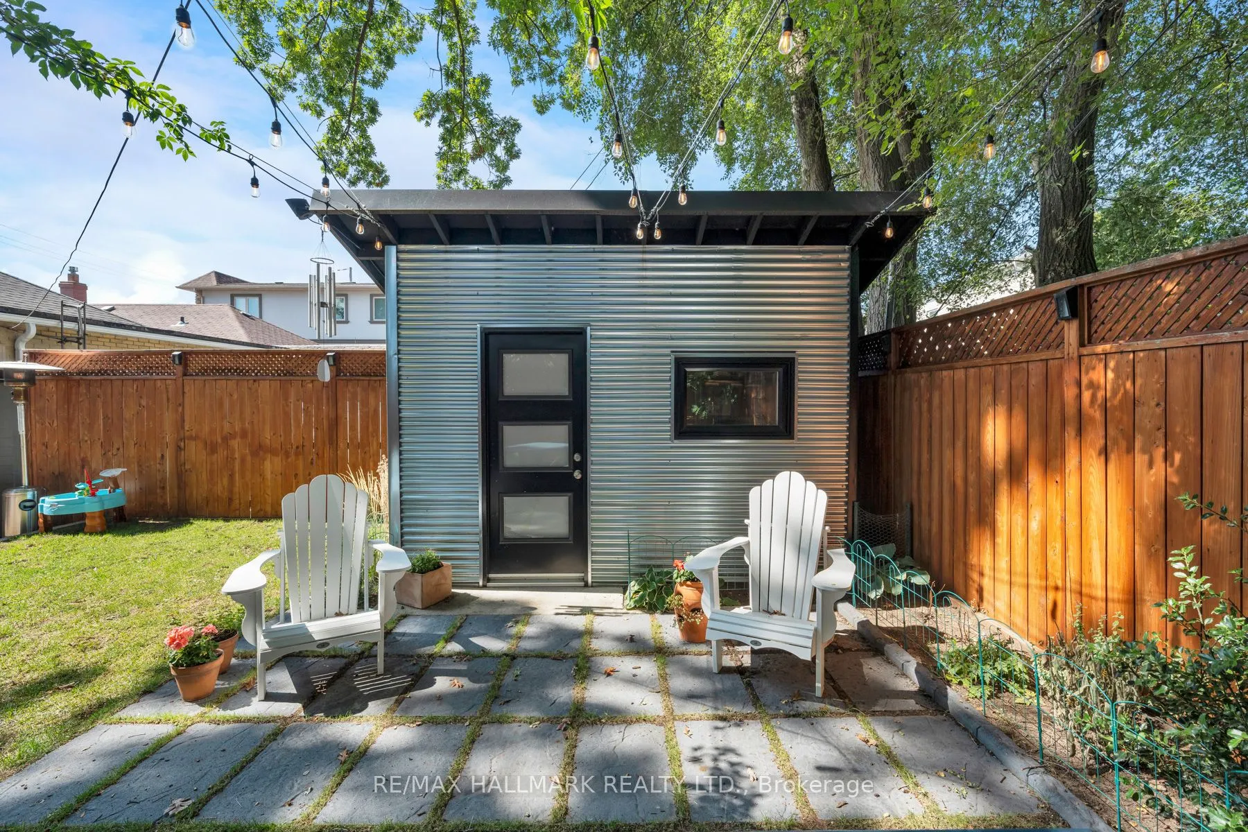 510 Cosburn Avenue