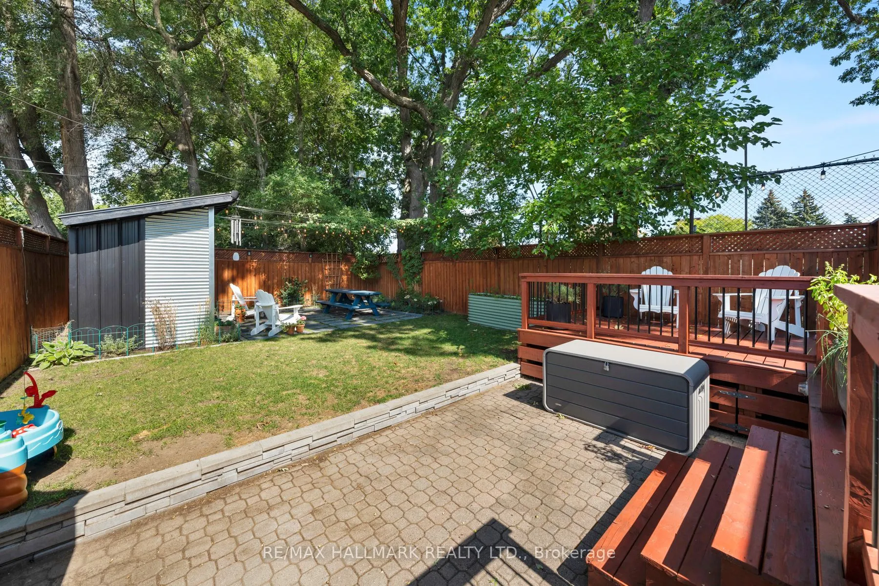 510 Cosburn Avenue