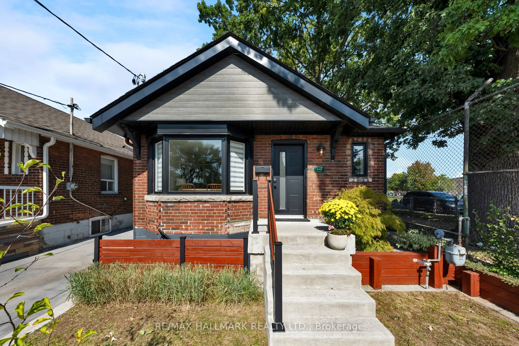 510 Cosburn Avenue