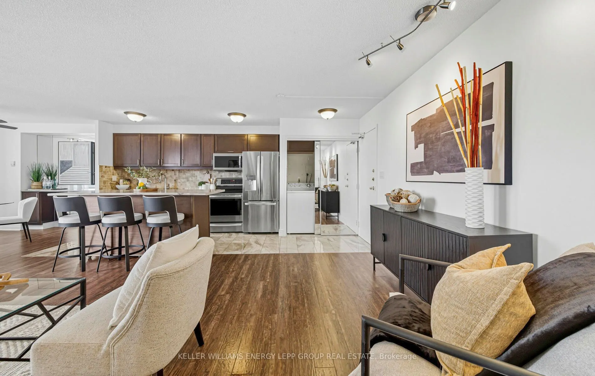 90 Ling Road, #1508