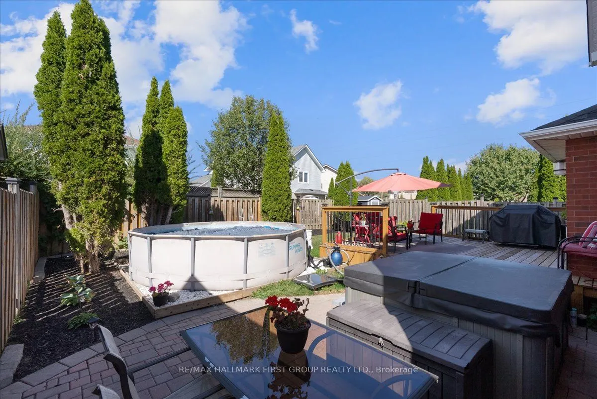 536 Woodmount Crescent