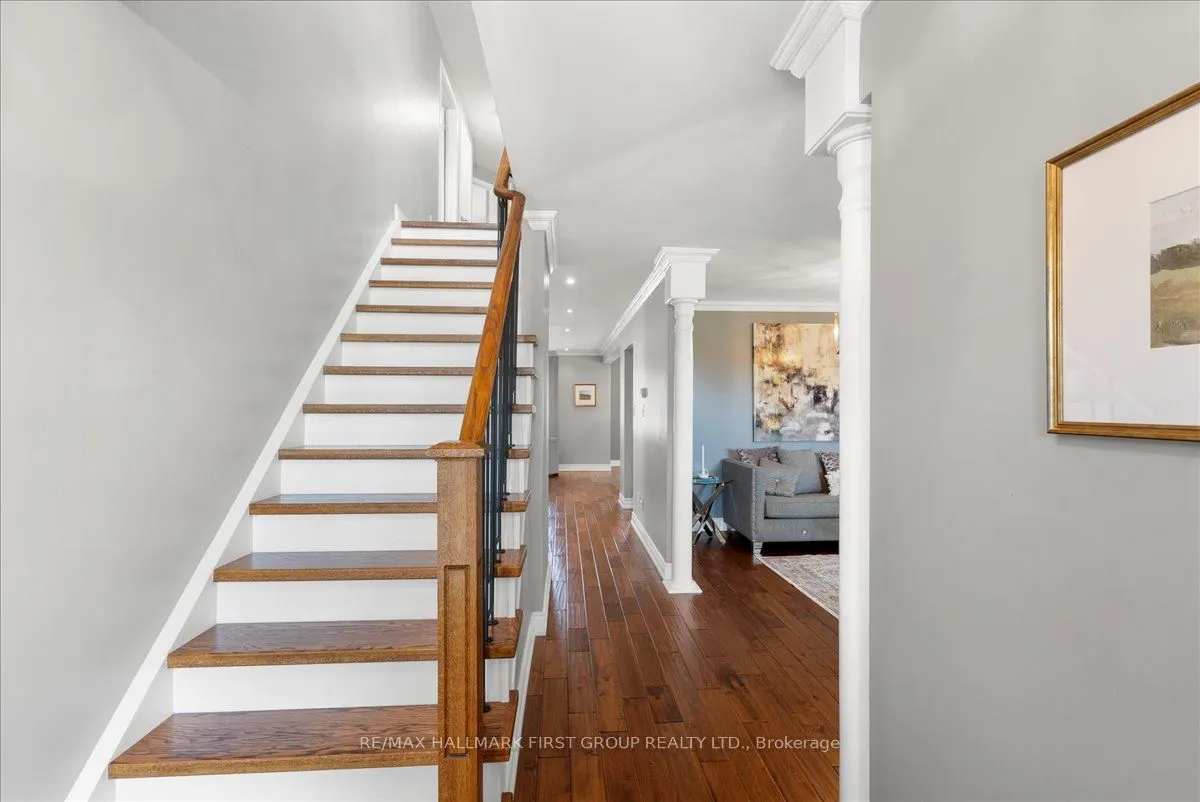 536 Woodmount Crescent