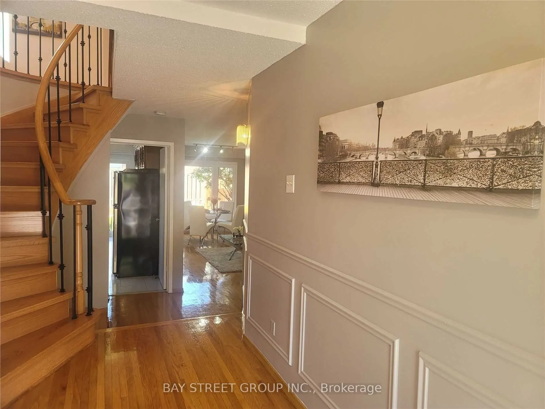 95 Fawndale Crescent