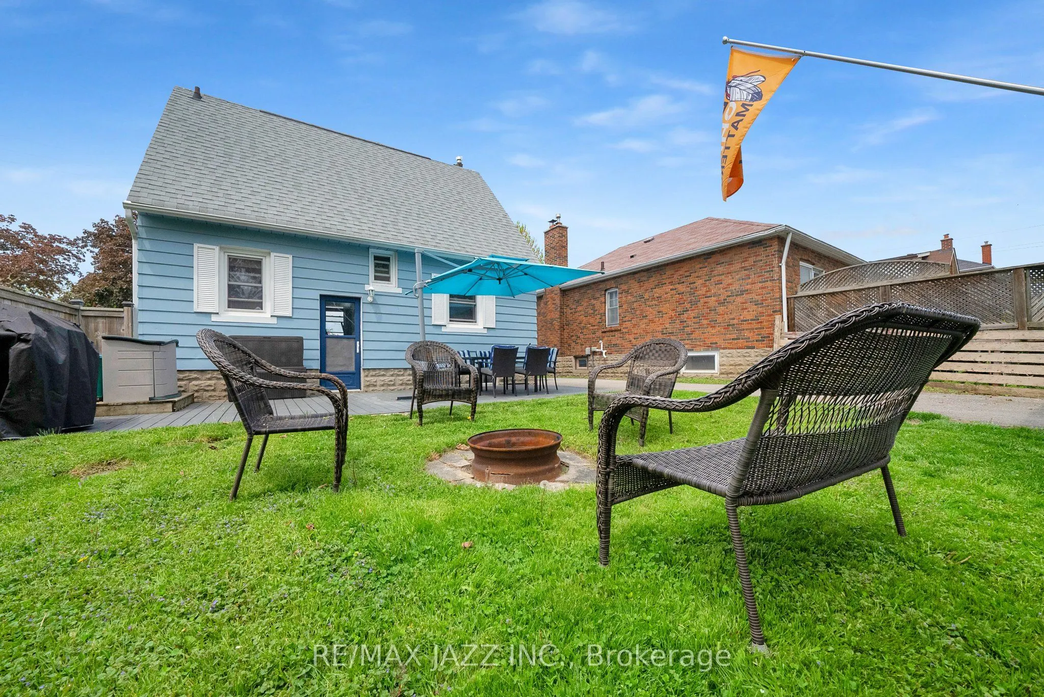 303 Gliddon Avenue