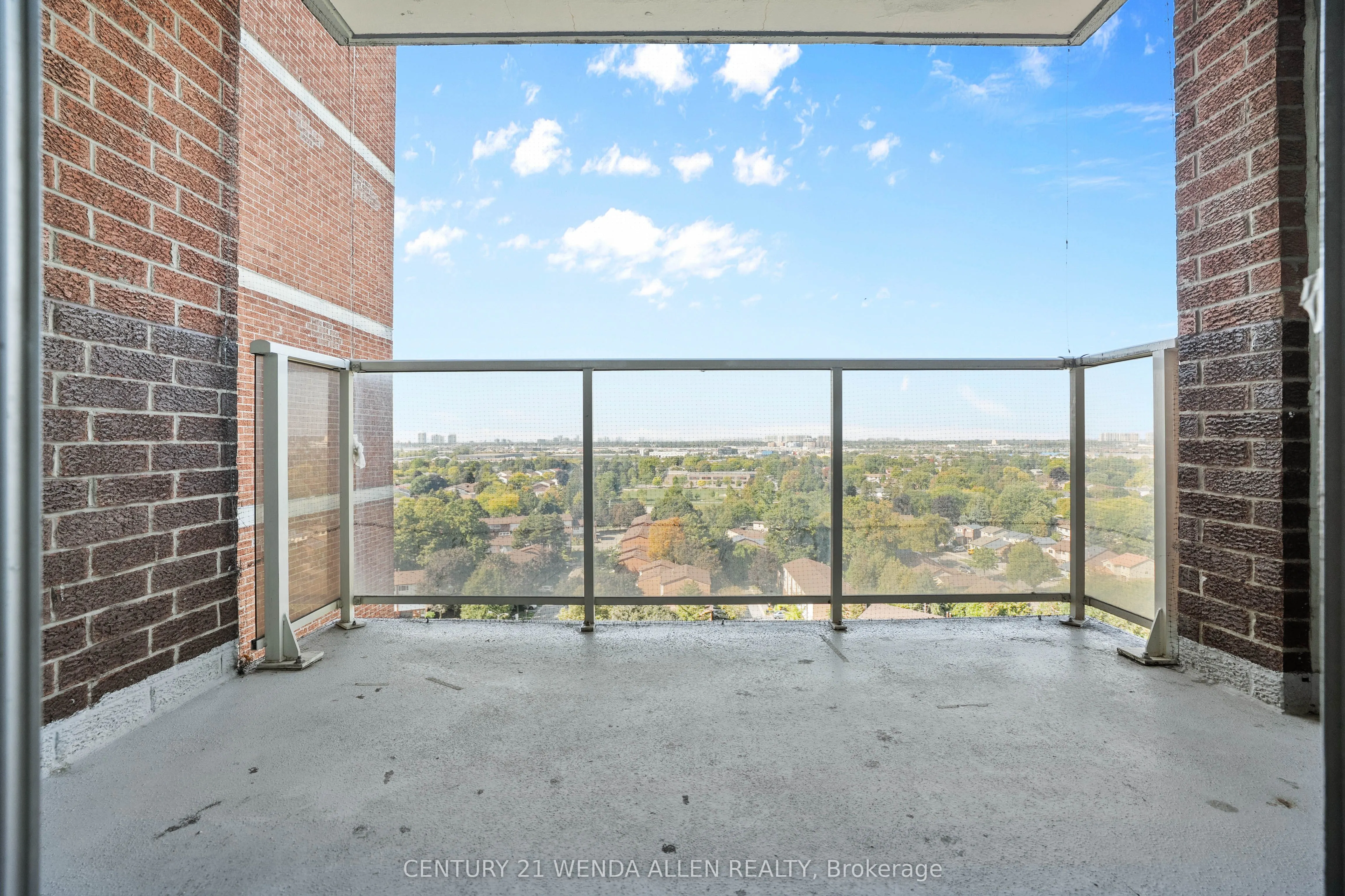 100 Wingarden Court, #1507
