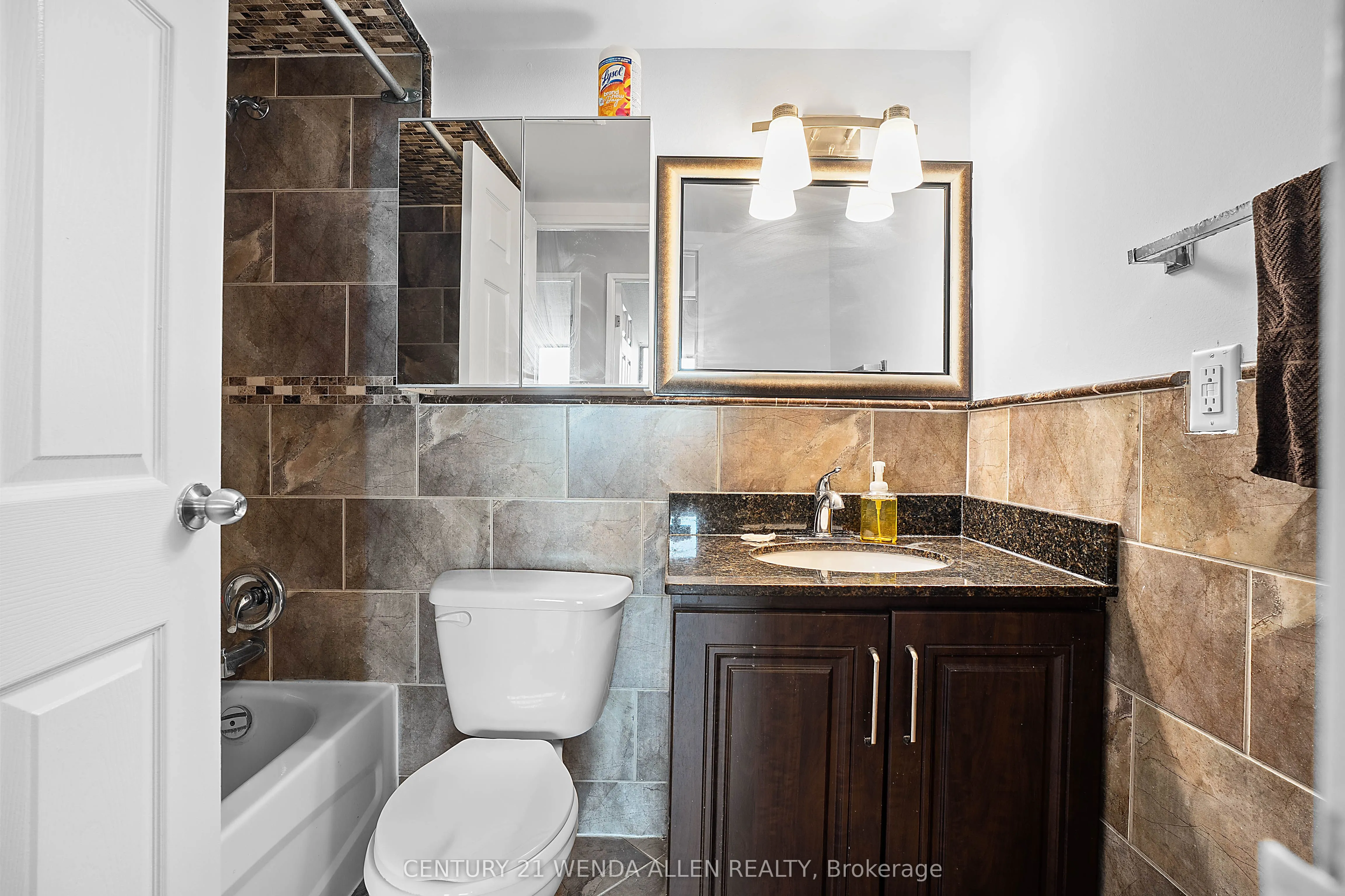 100 Wingarden Court, #1507