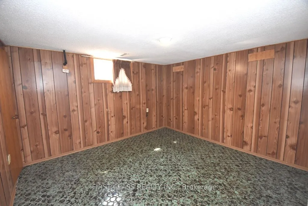 82 Gooderham Drive