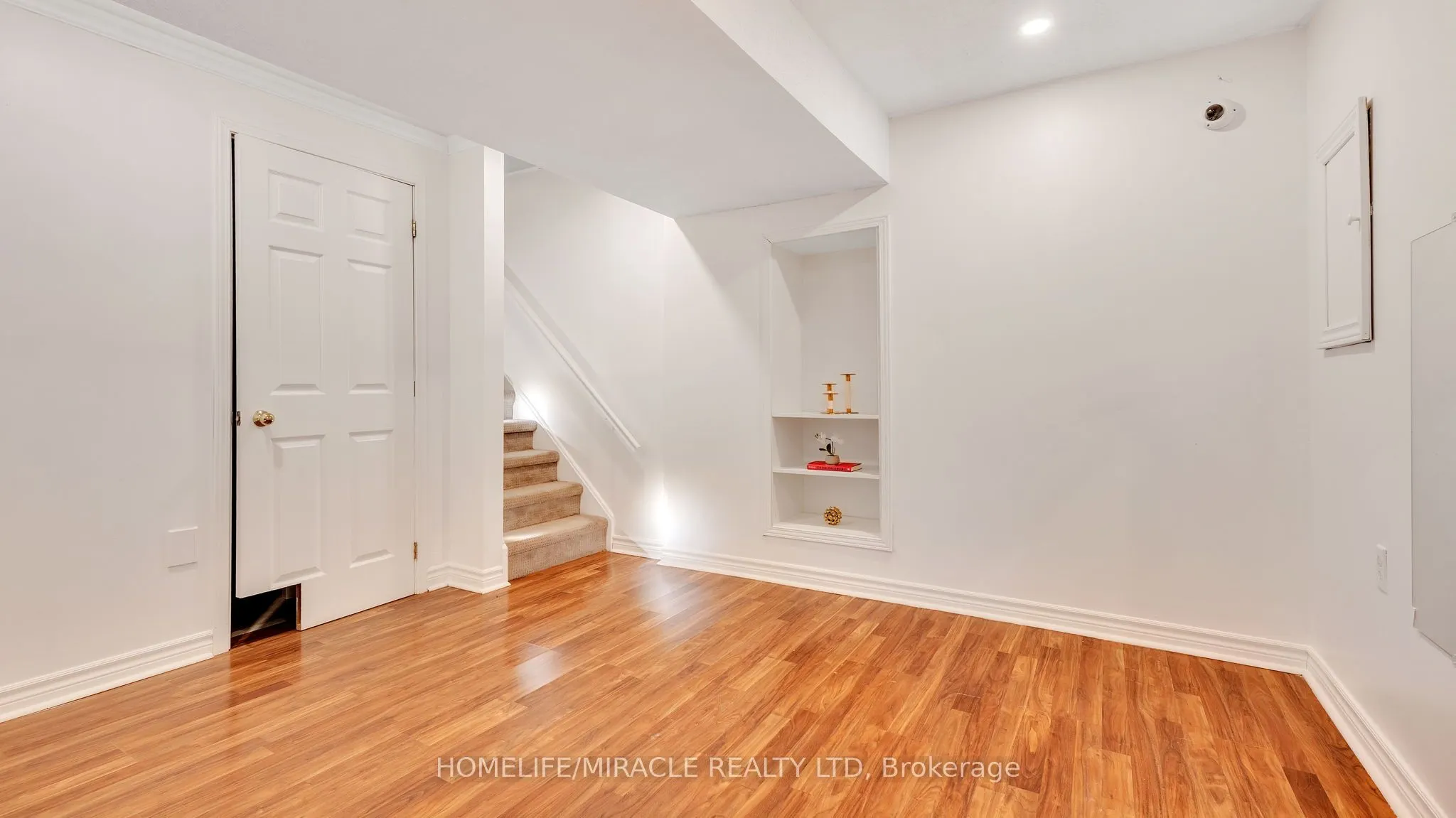 40 Landerville Lane