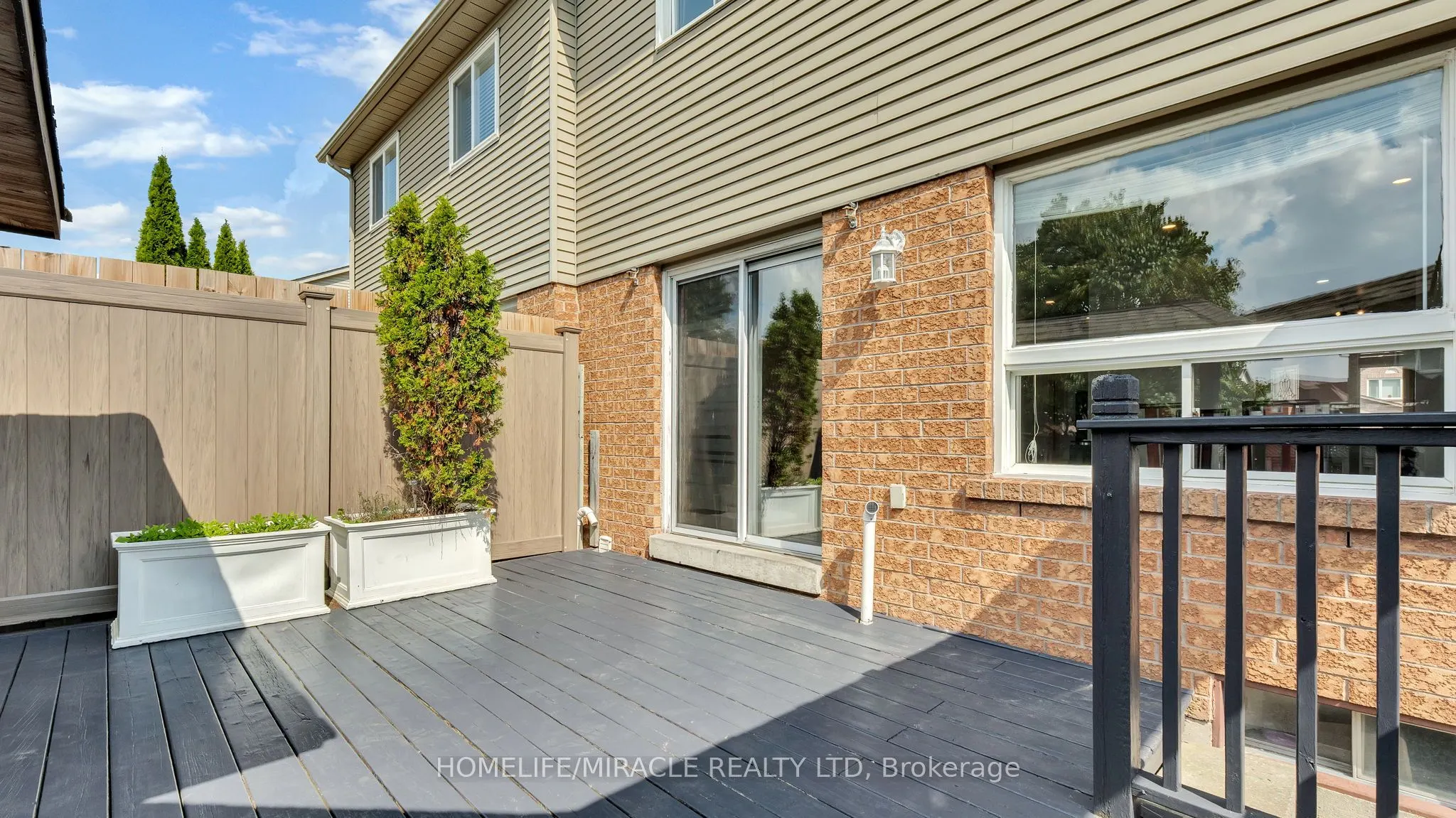 40 Landerville Lane