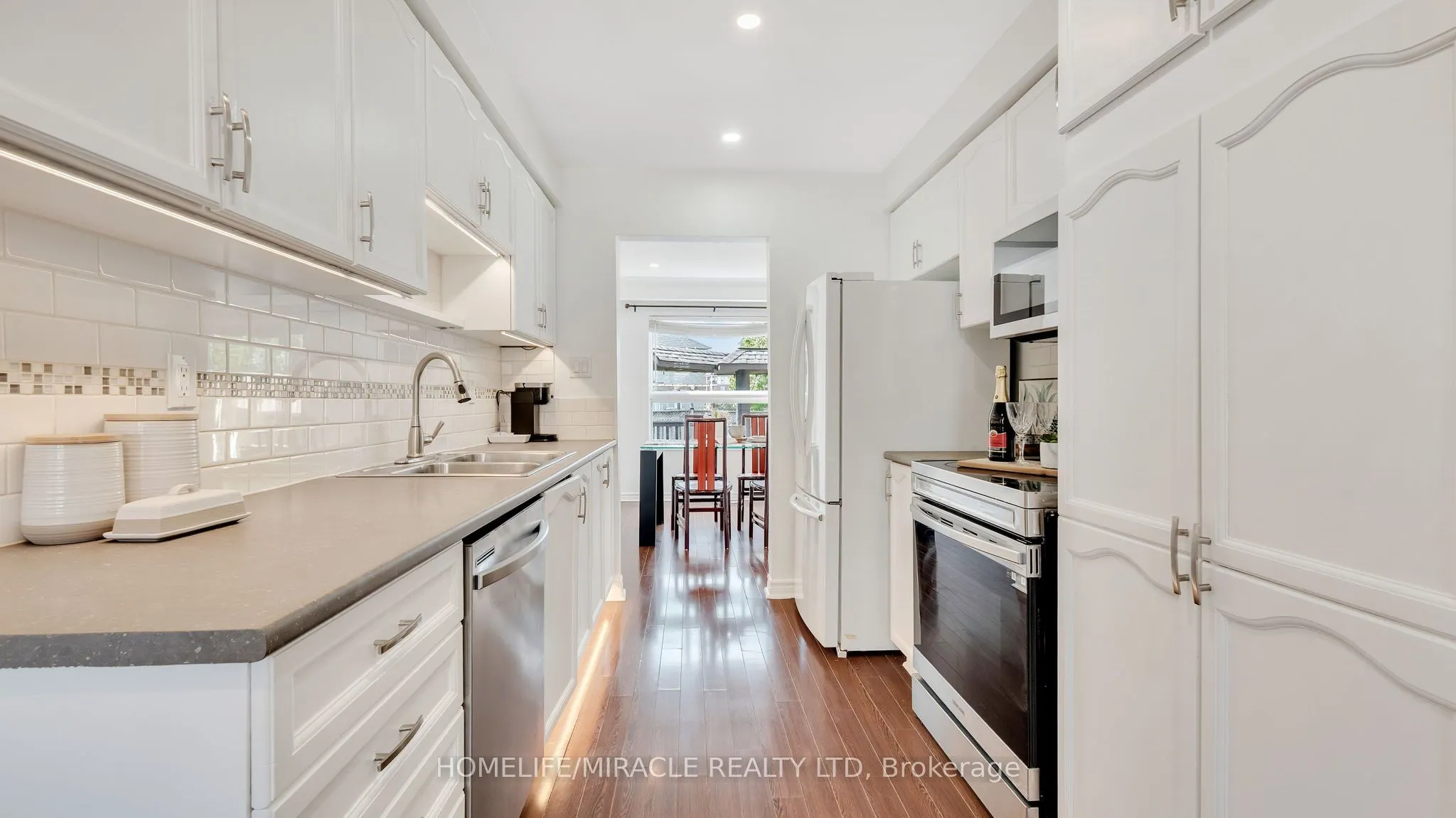 40 Landerville Lane