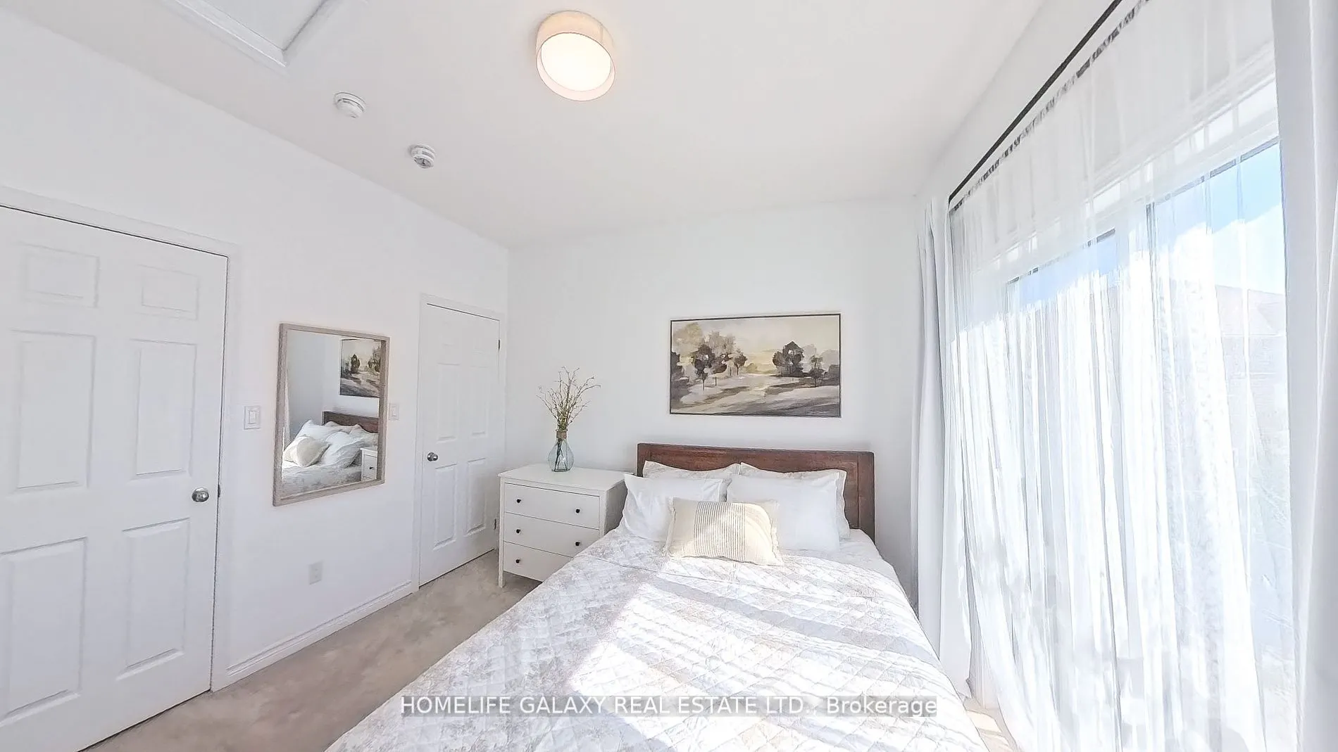 1050 Elton Way, #8
