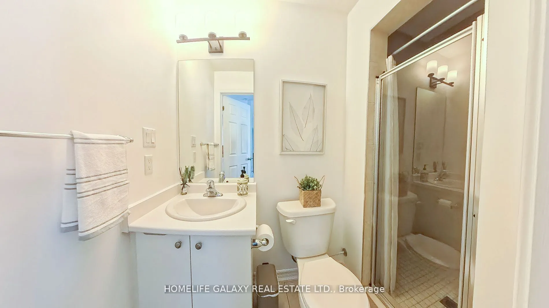 1050 Elton Way, #8