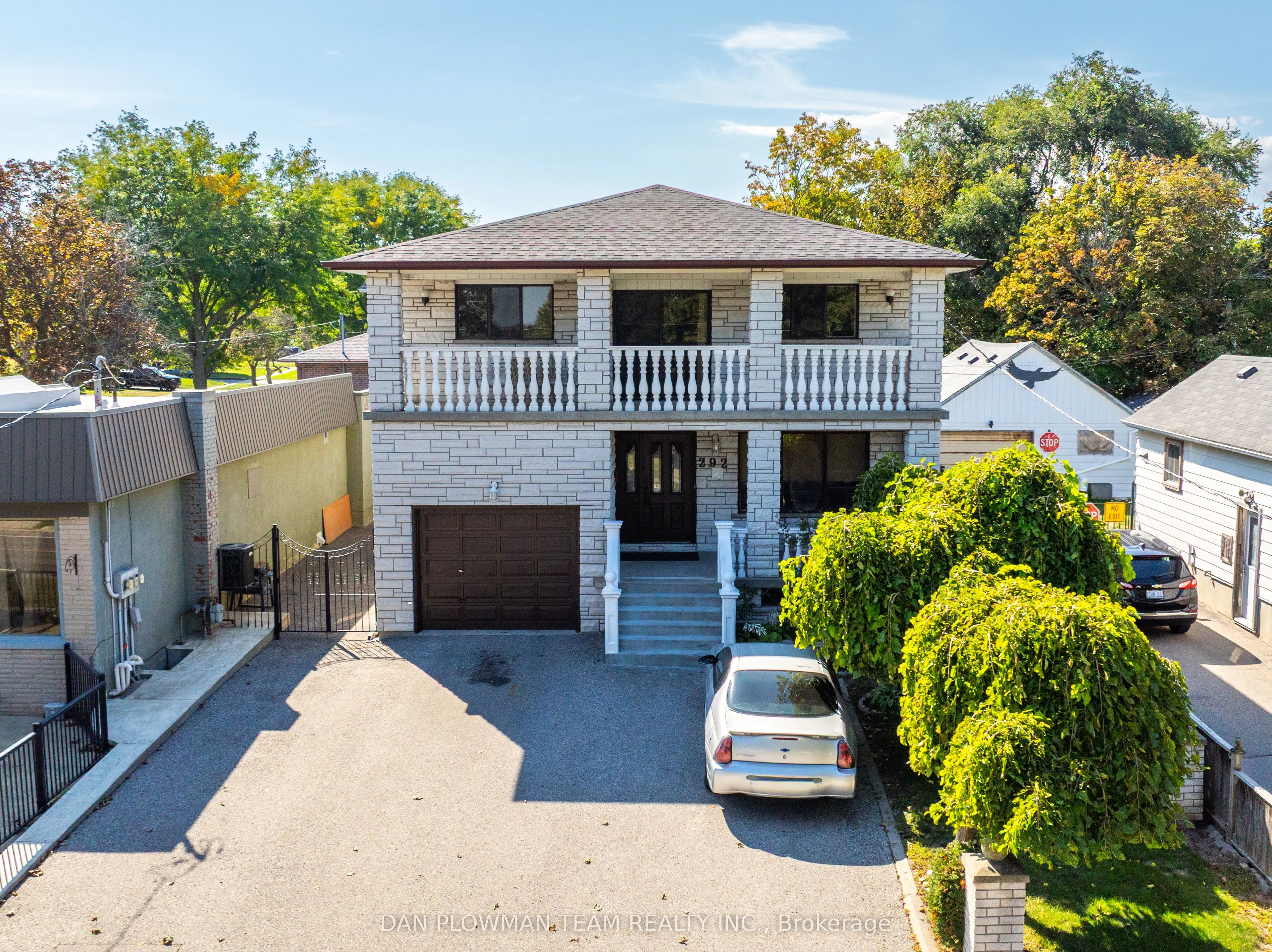 292 Gibbons Street