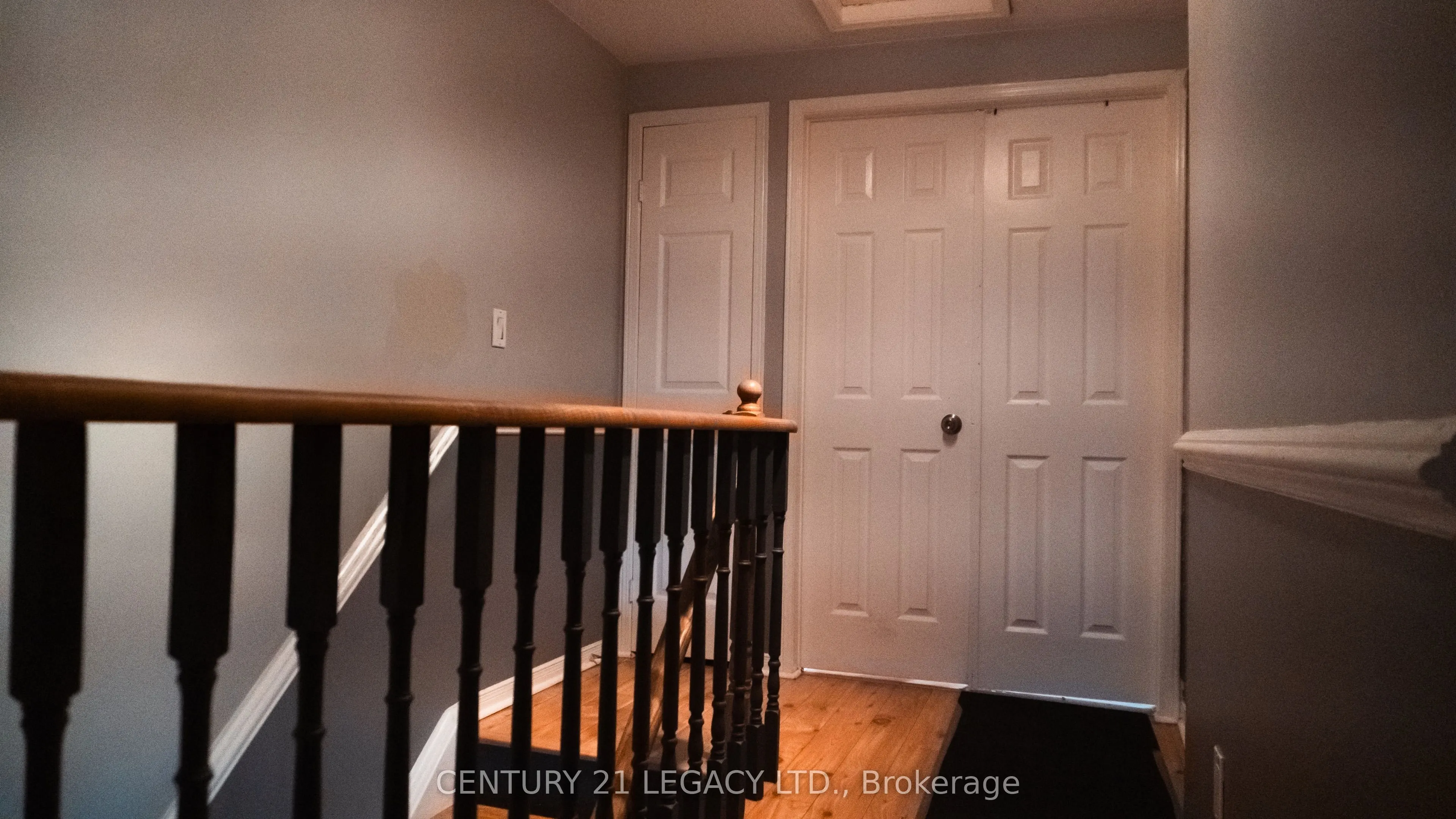 1544 Connery Crescent