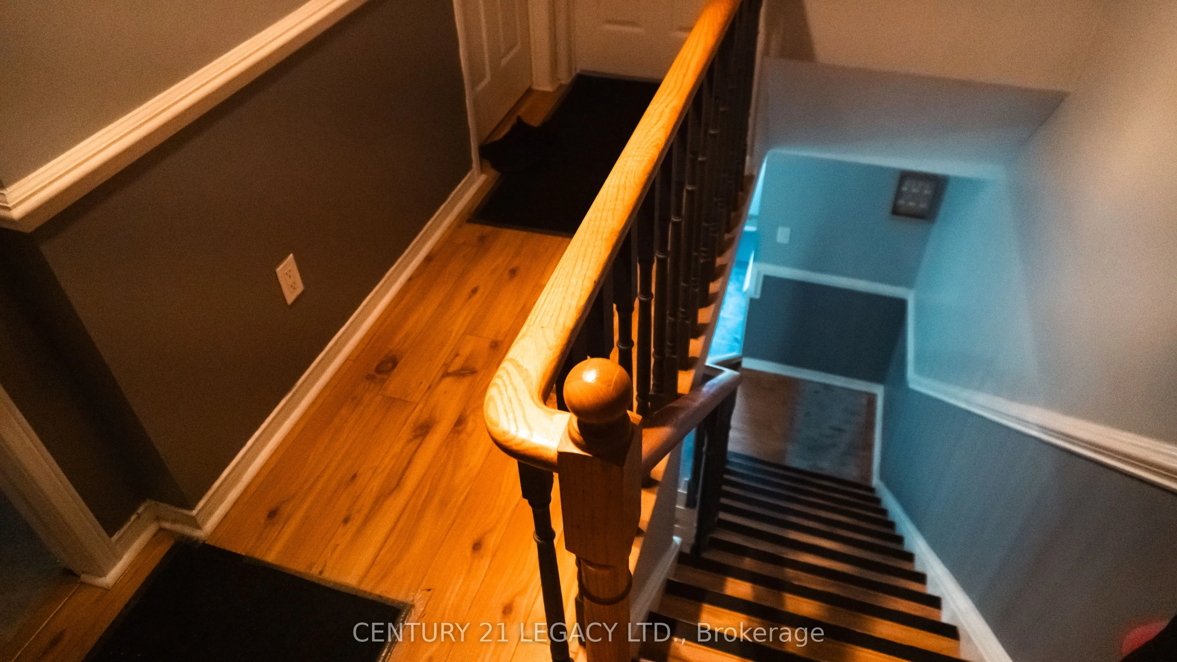 1544 Connery Crescent