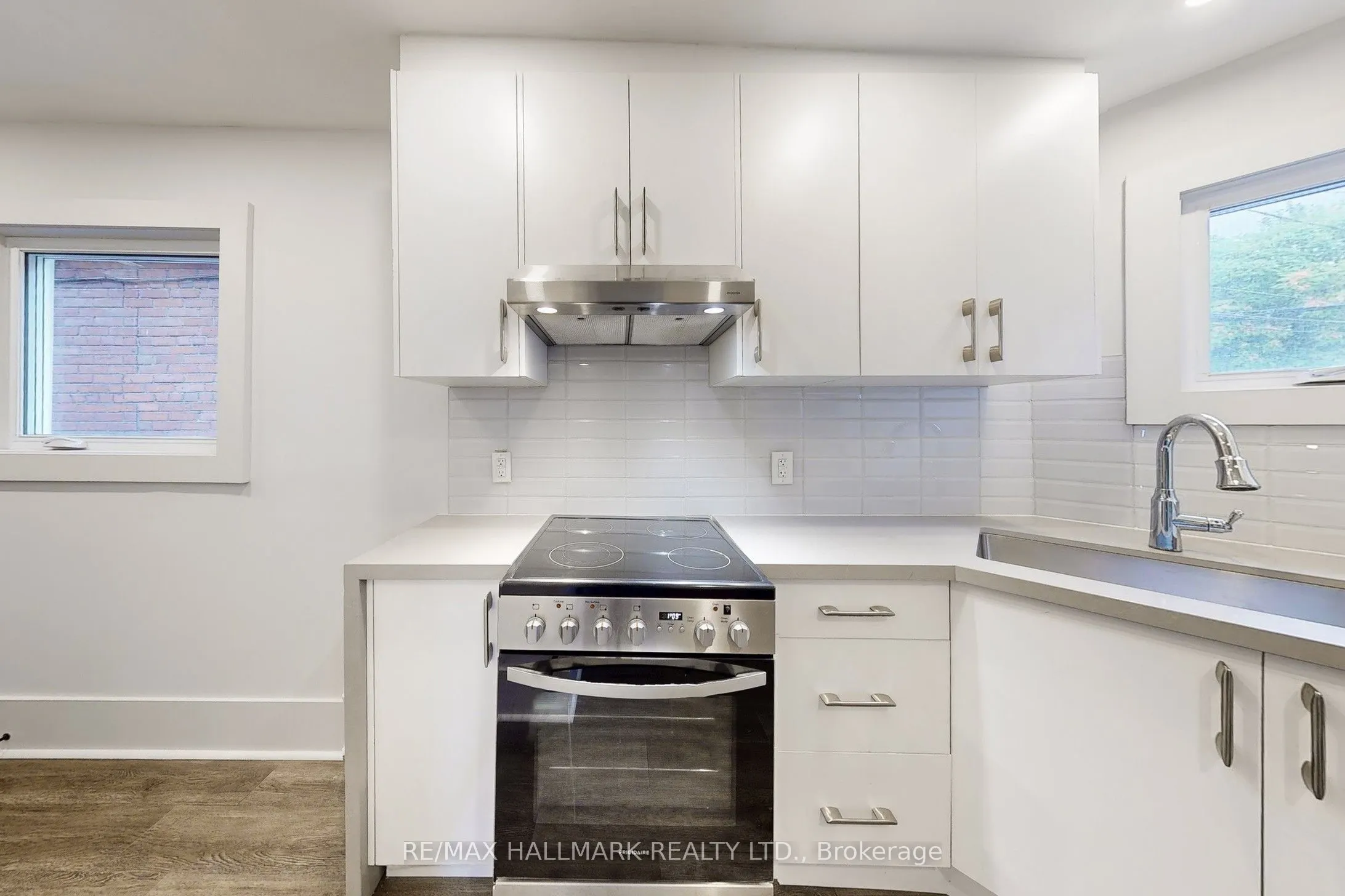 466 Danforth Avenue, #A