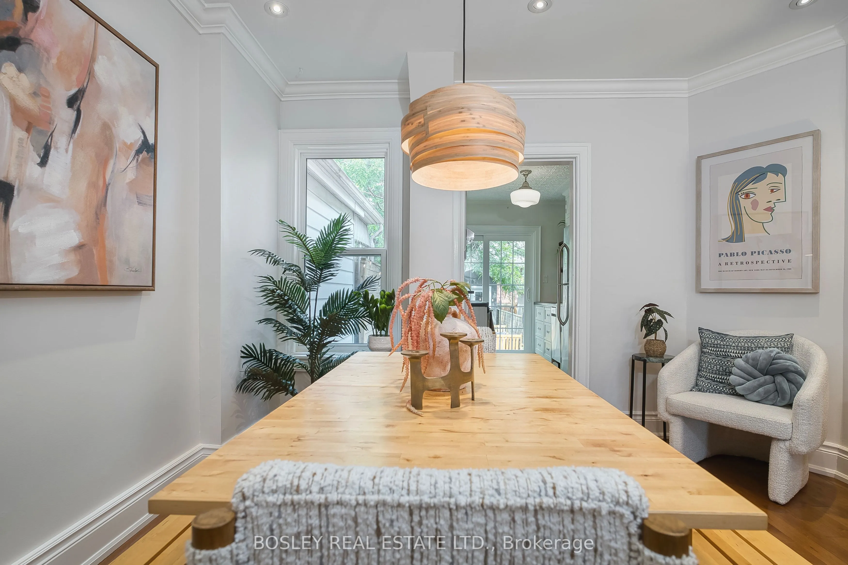 38 Balfour Avenue
