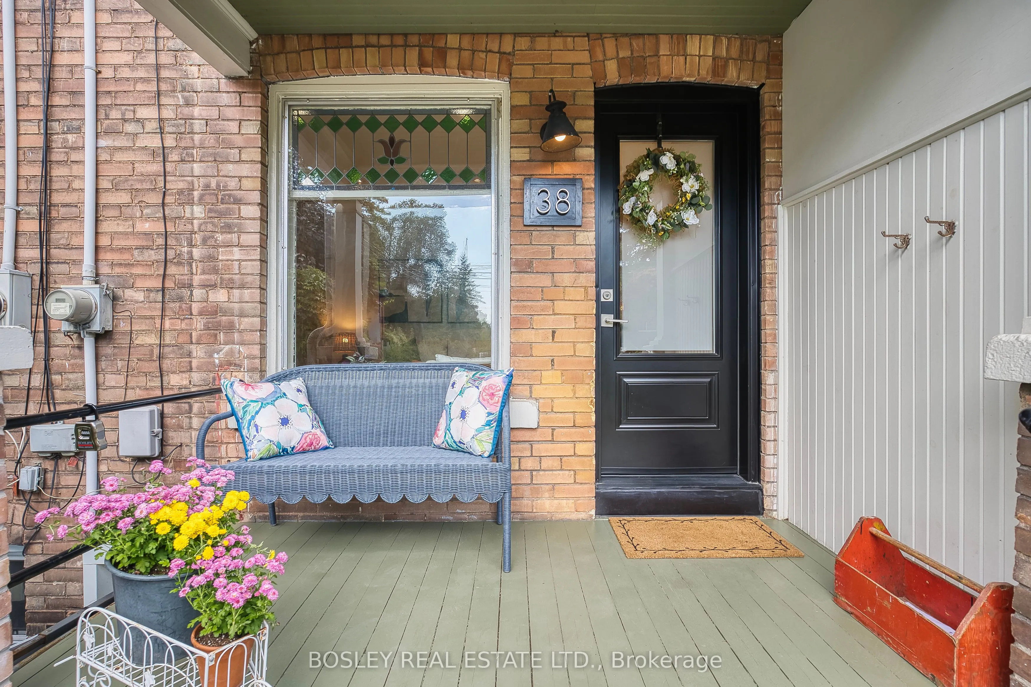 38 Balfour Avenue