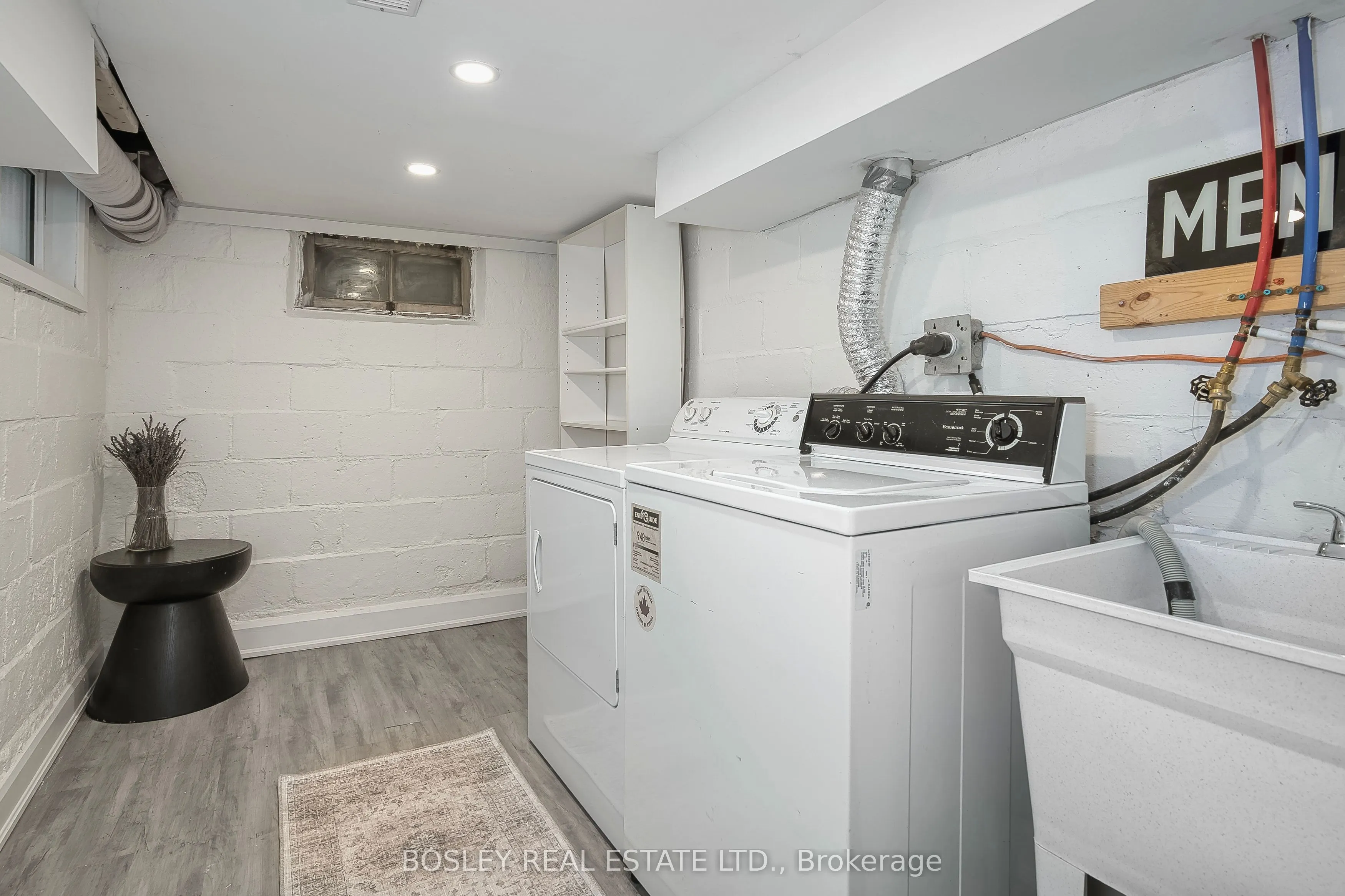 38 Balfour Avenue