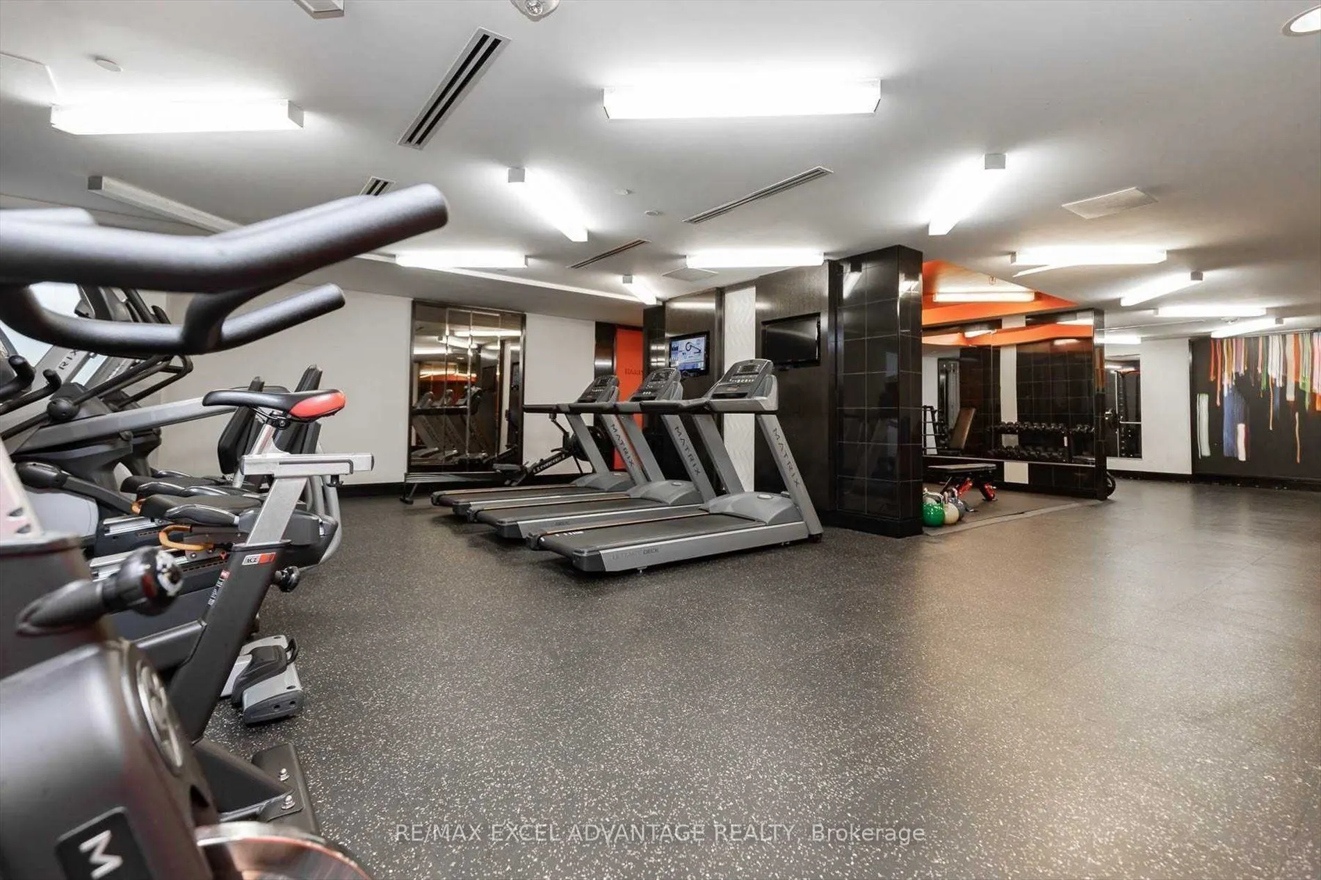 1190 Dundas Street E, #318