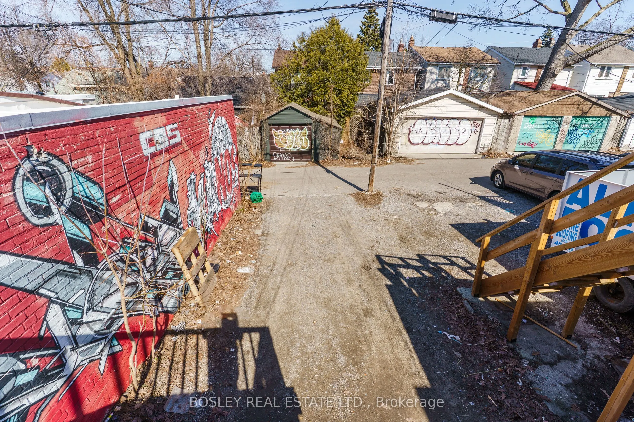 1972 Danforth Avenue E