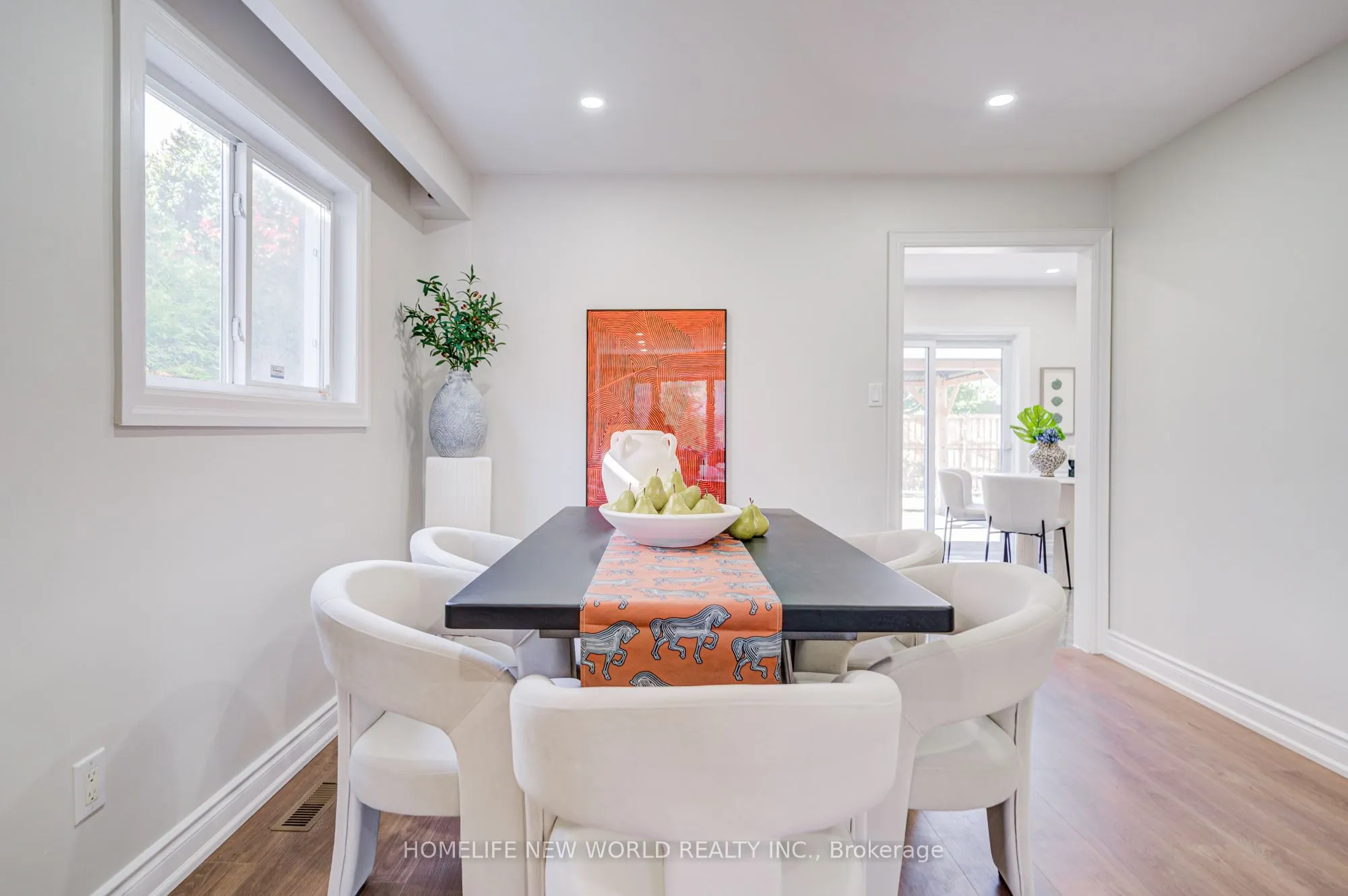 54 Marblemount Crescent