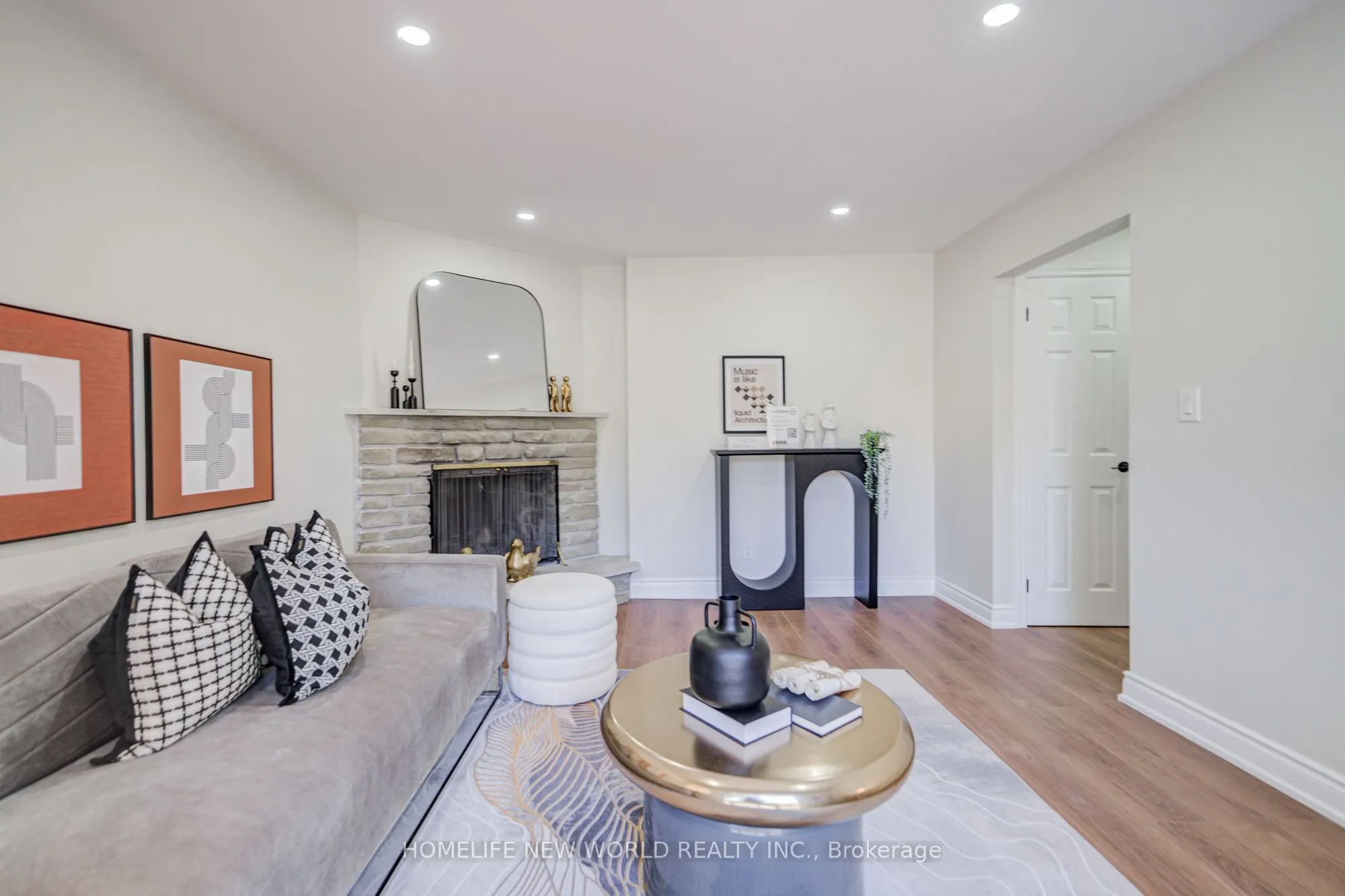 54 Marblemount Crescent