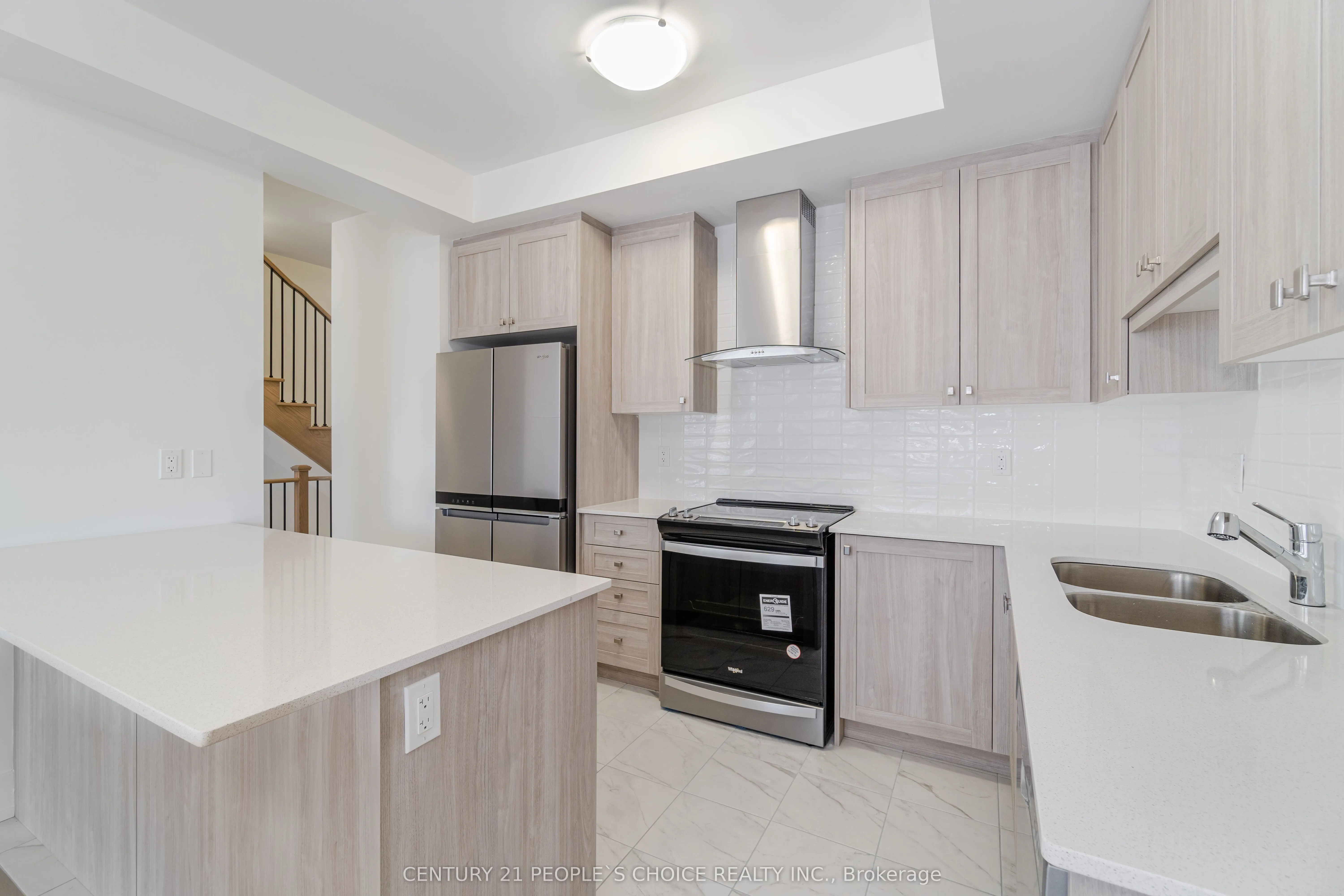 5 Waterside Way, #N/A