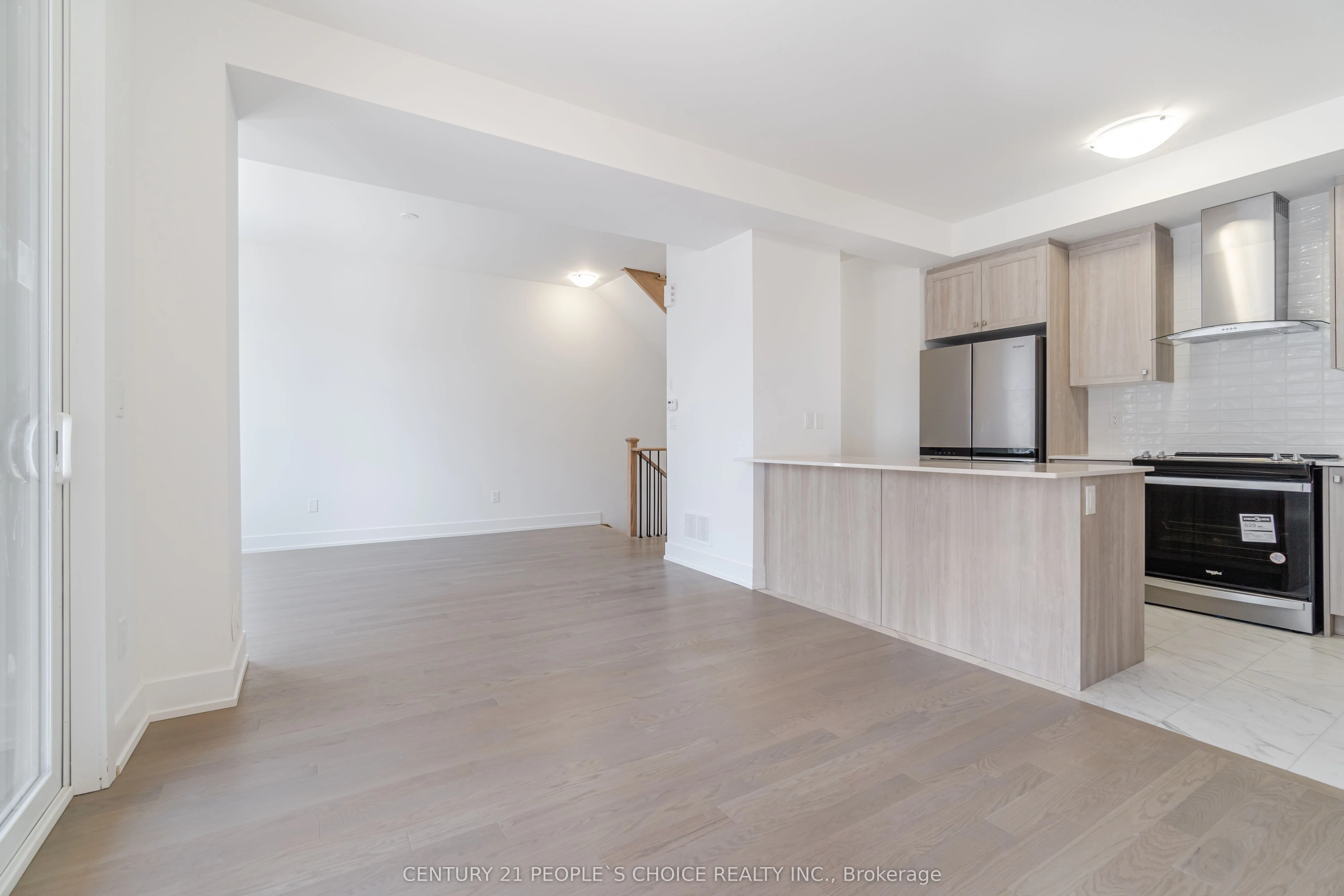 5 Waterside Way, #N/A