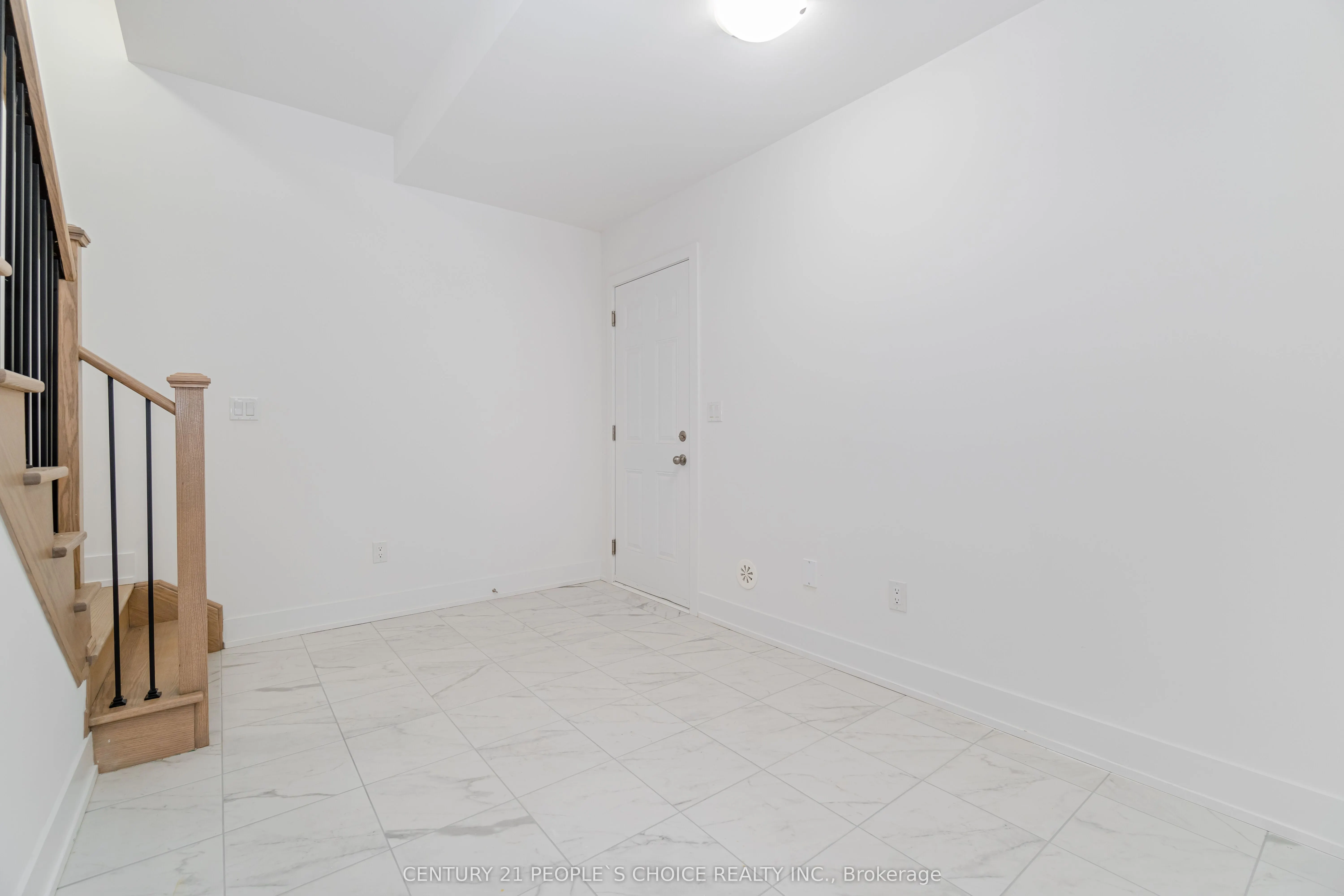 5 Waterside Way, #N/A
