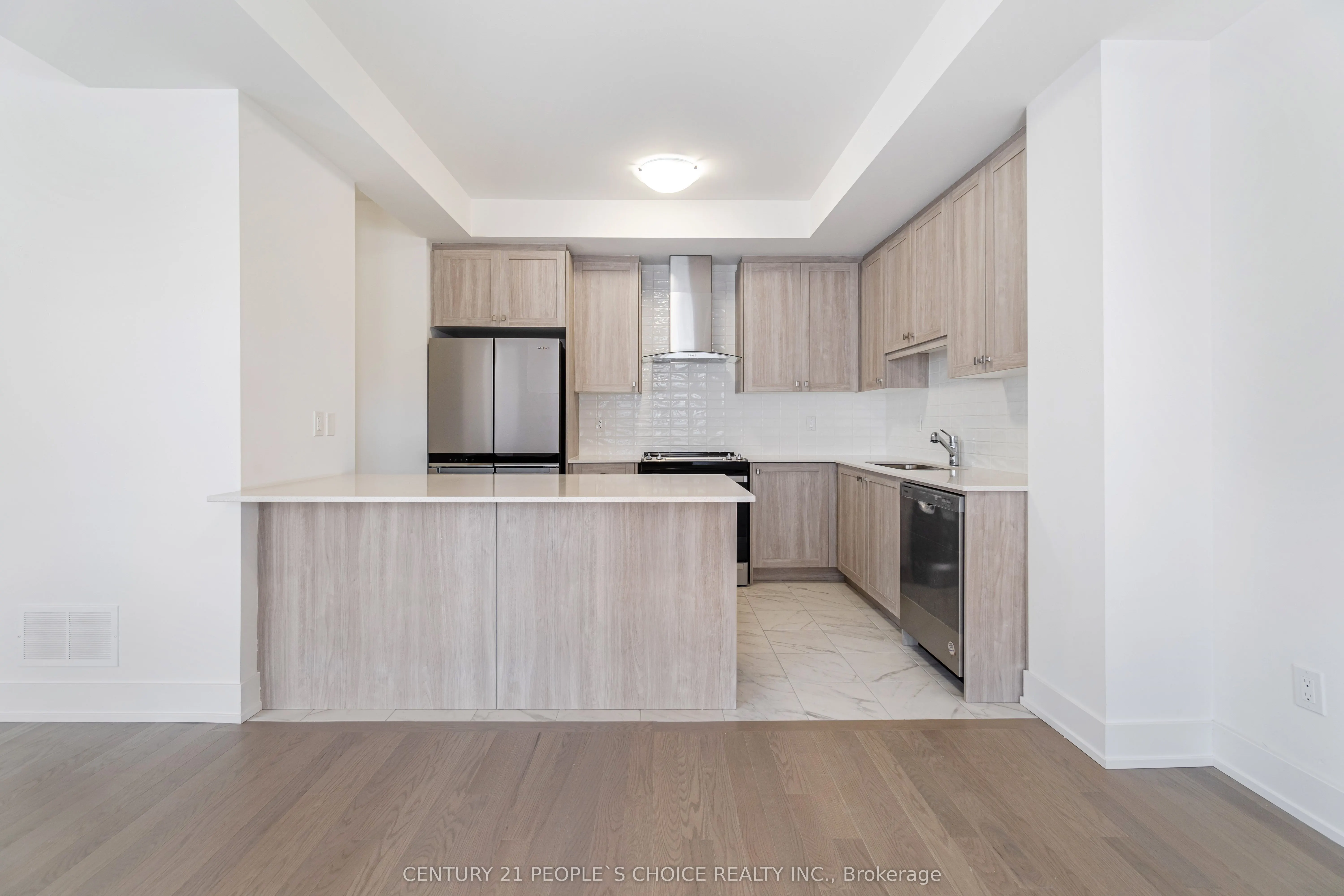 5 Waterside Way, #N/A