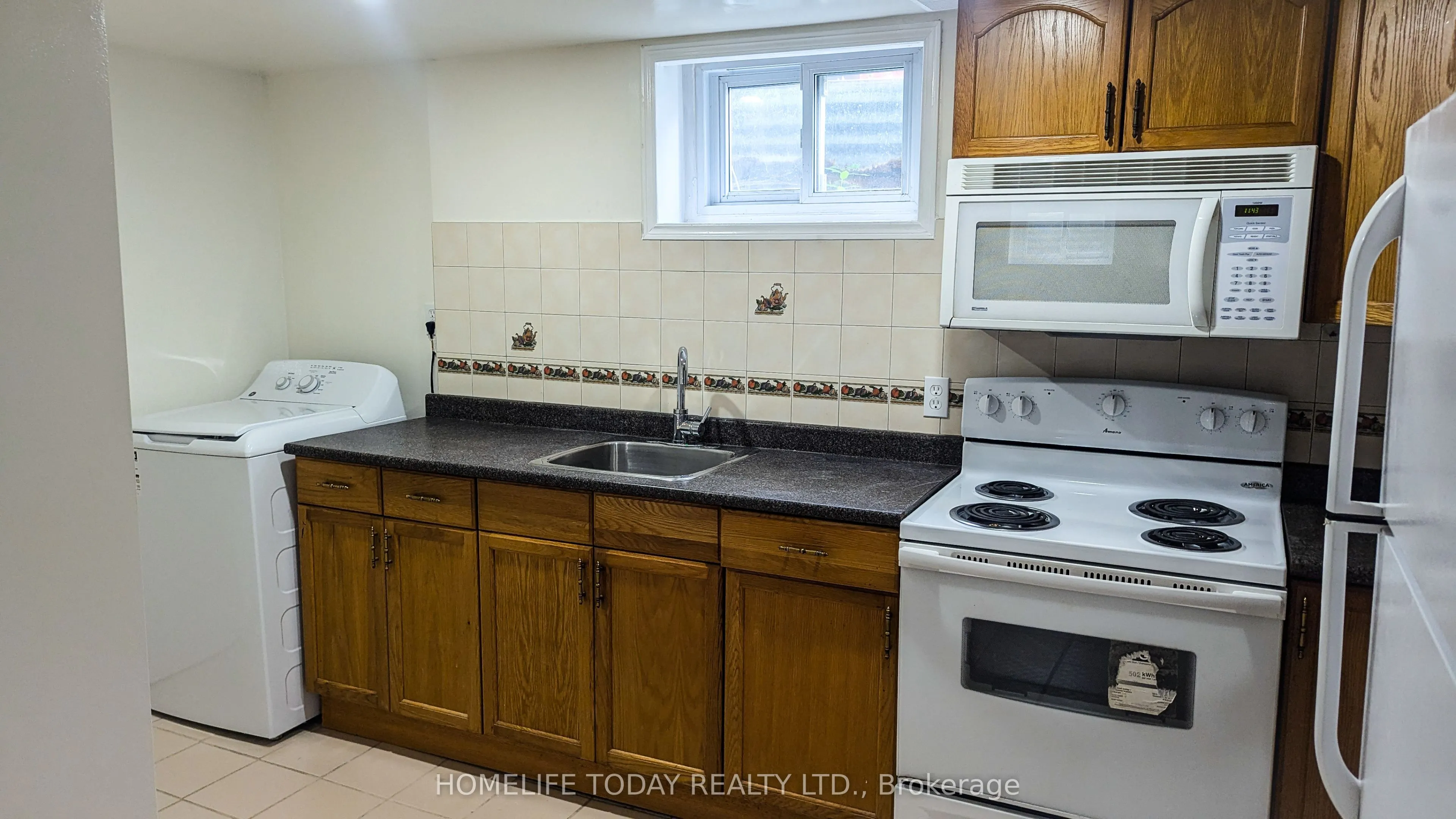 9 Gemshaw Crescent, #Bsmt