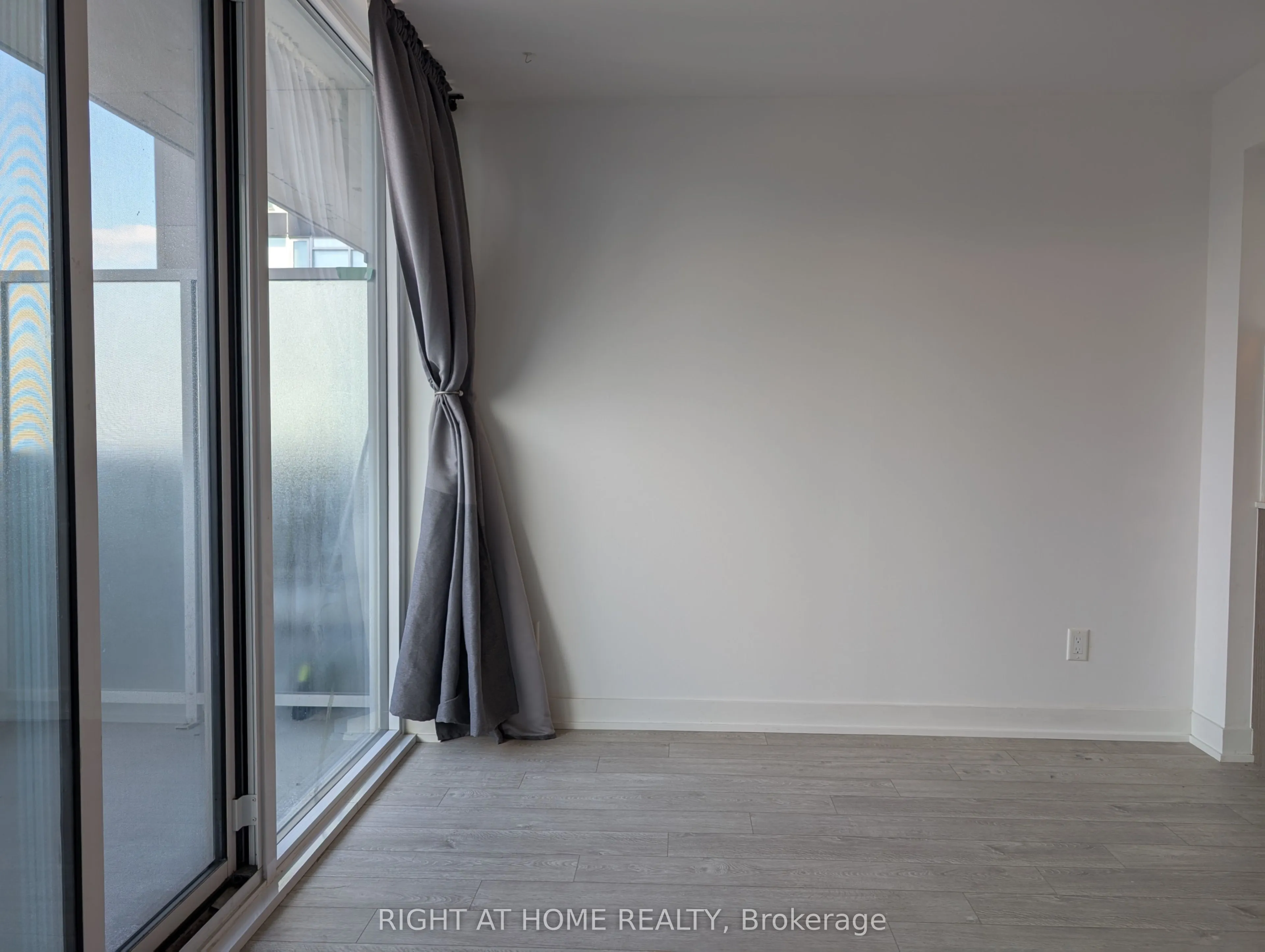 30 Baseball Place, #925