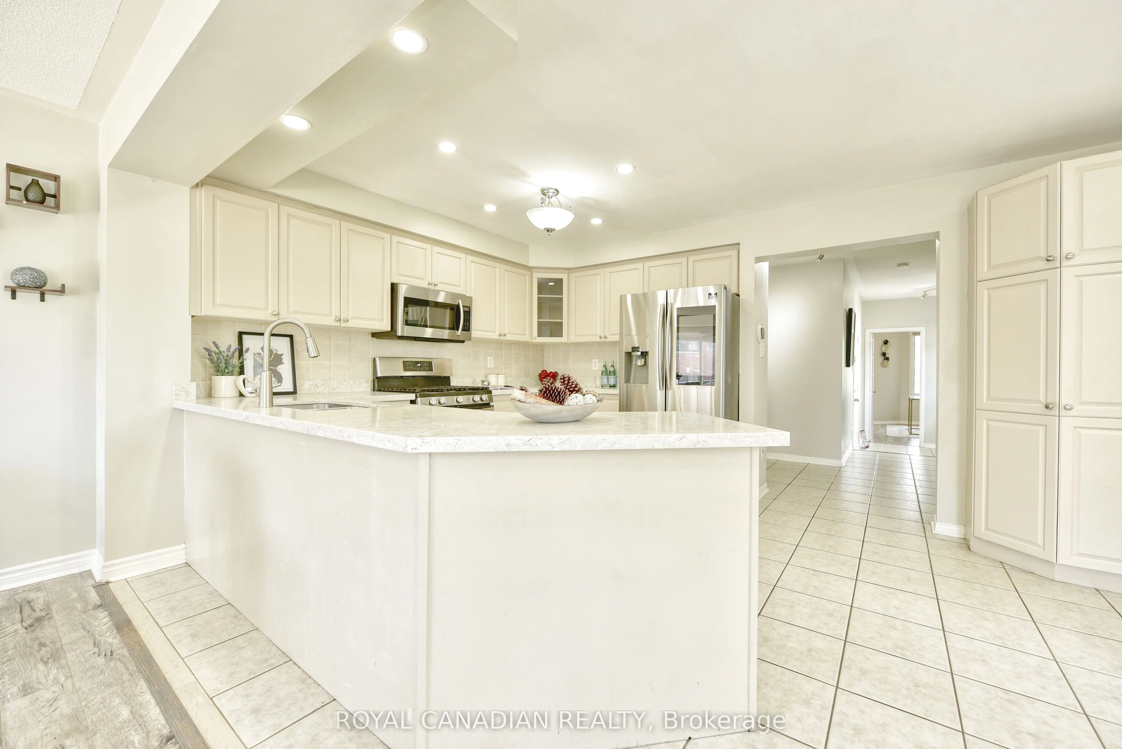 25 Brind-Sheridan Court