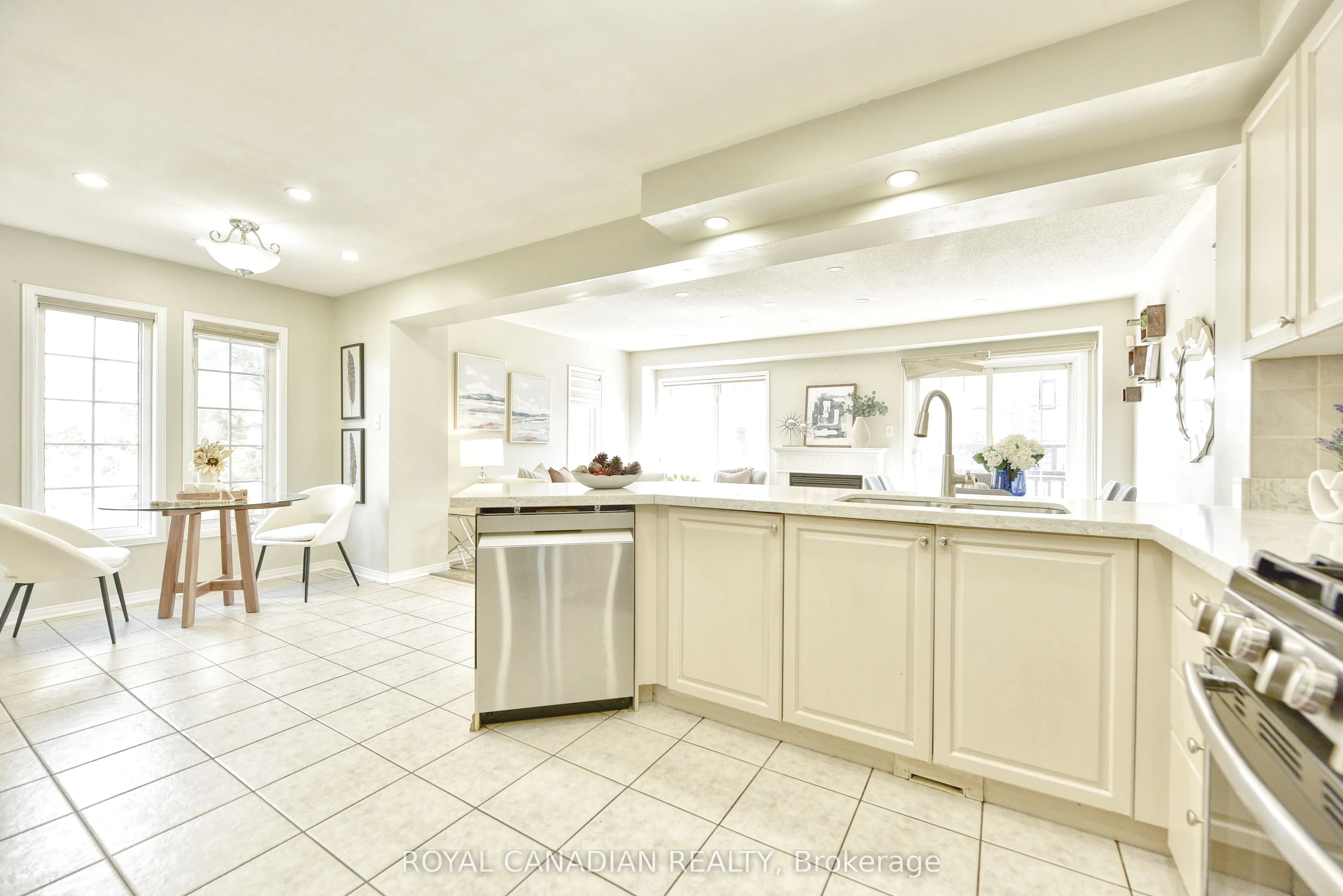 25 Brind-Sheridan Court