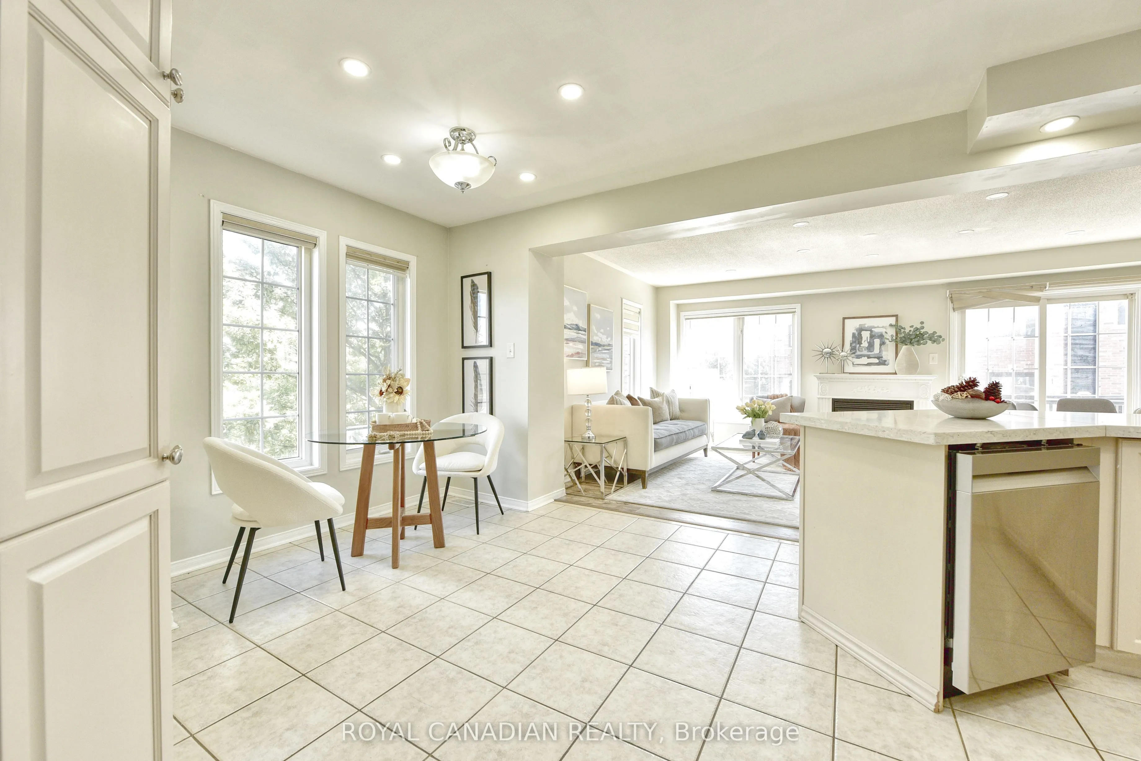 25 Brind-Sheridan Court
