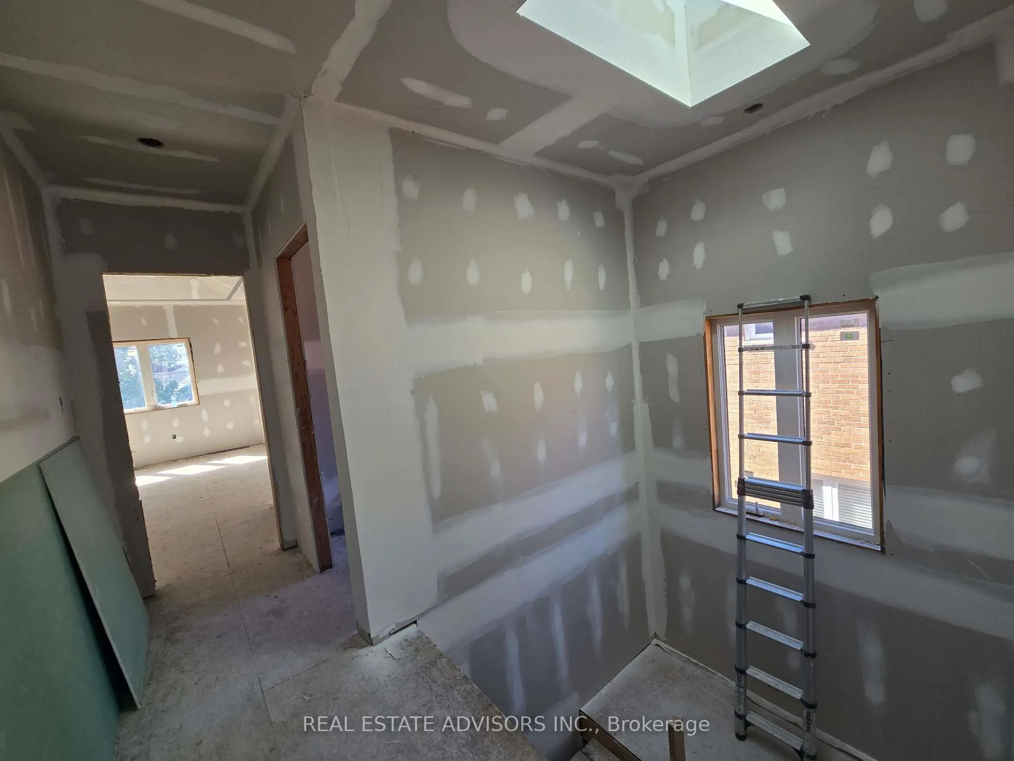 68B Laurel Avenue