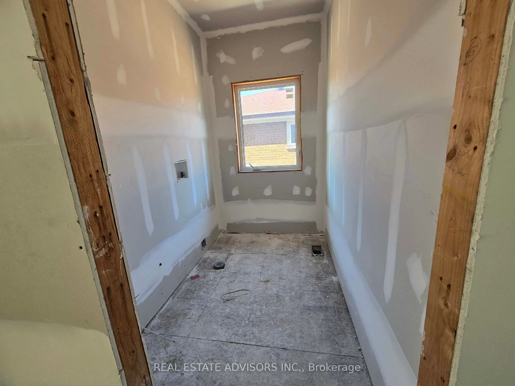 68B Laurel Avenue