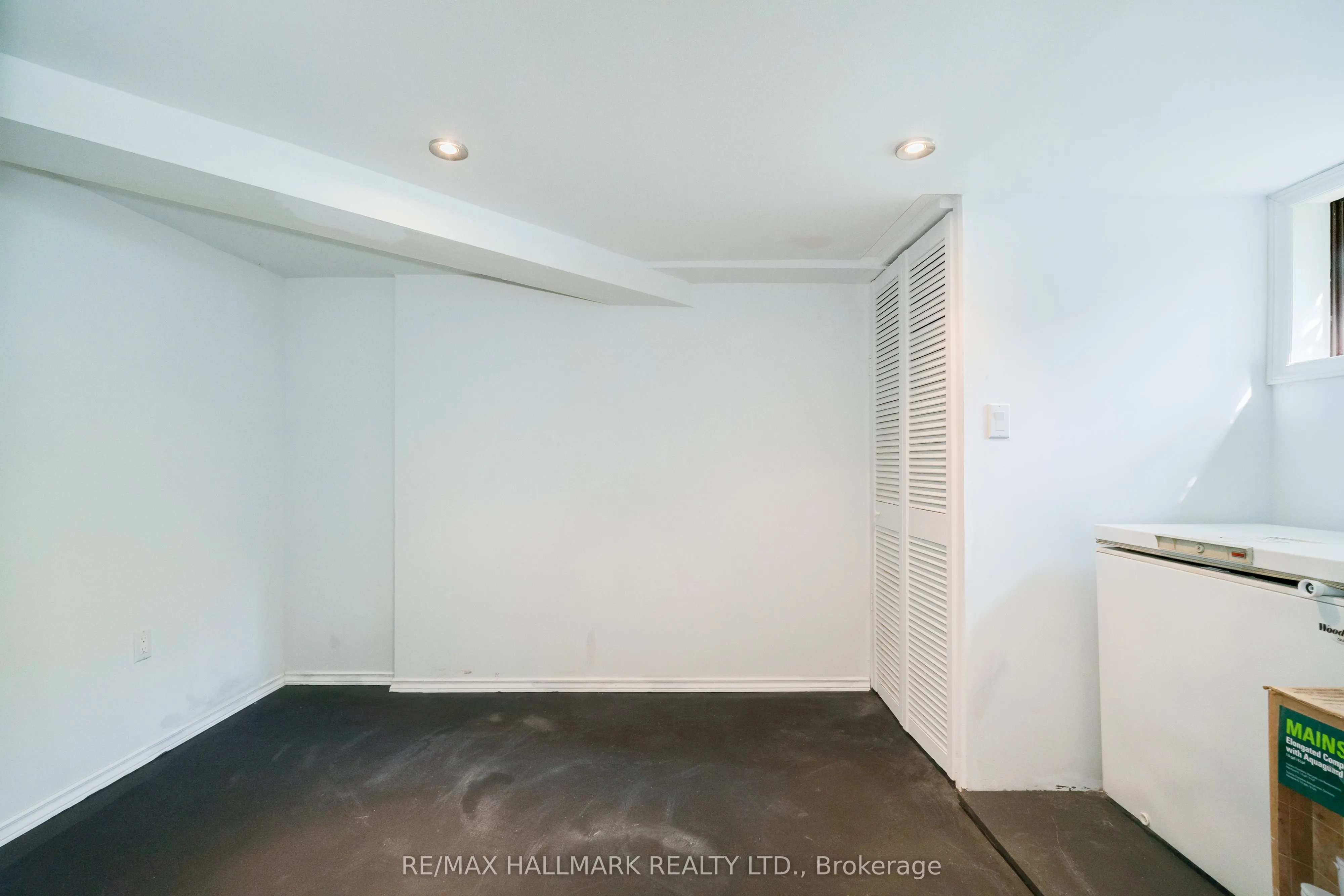 220 Browning Avenue