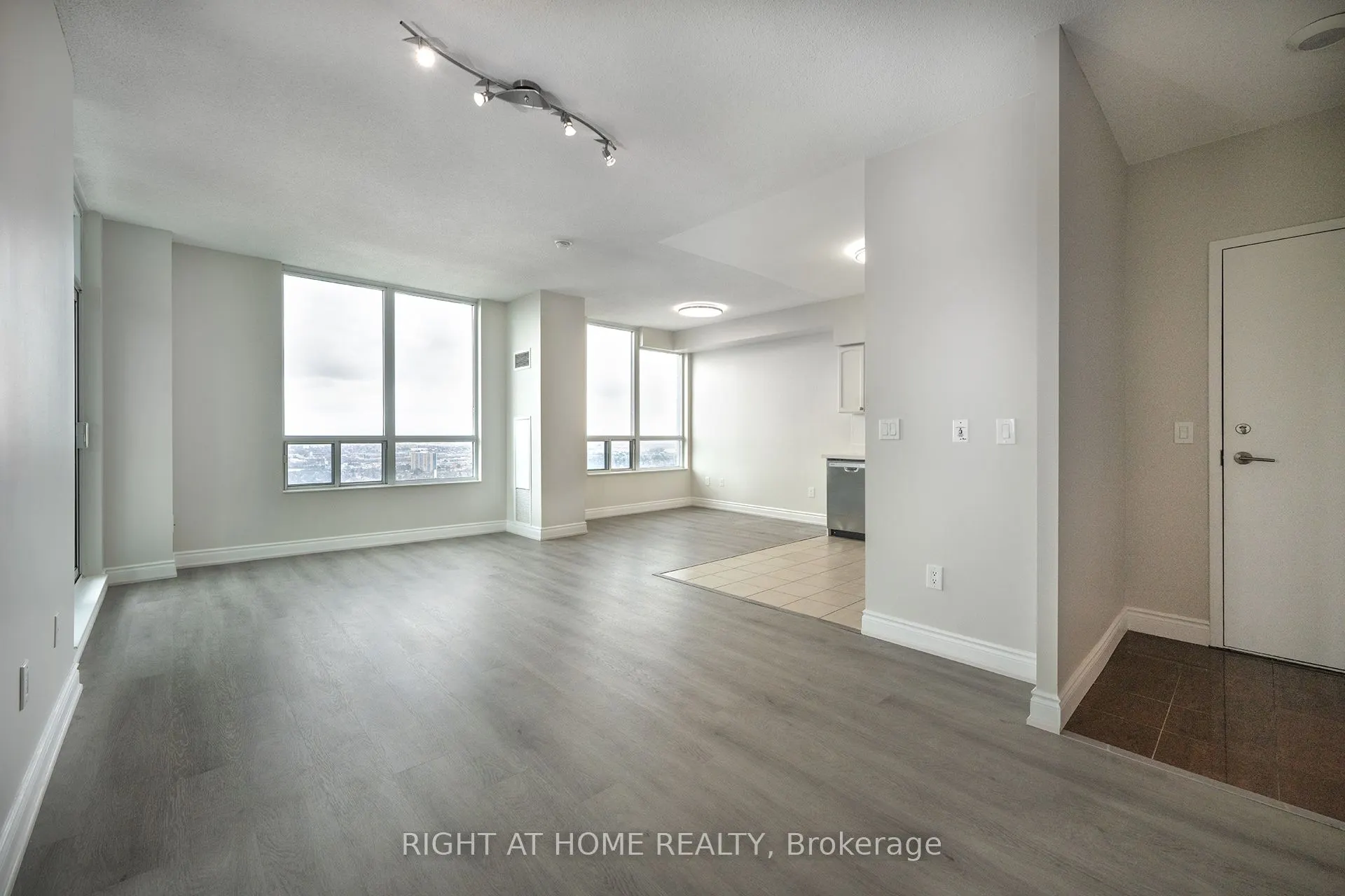 50 Brian Harrison Way, #3706