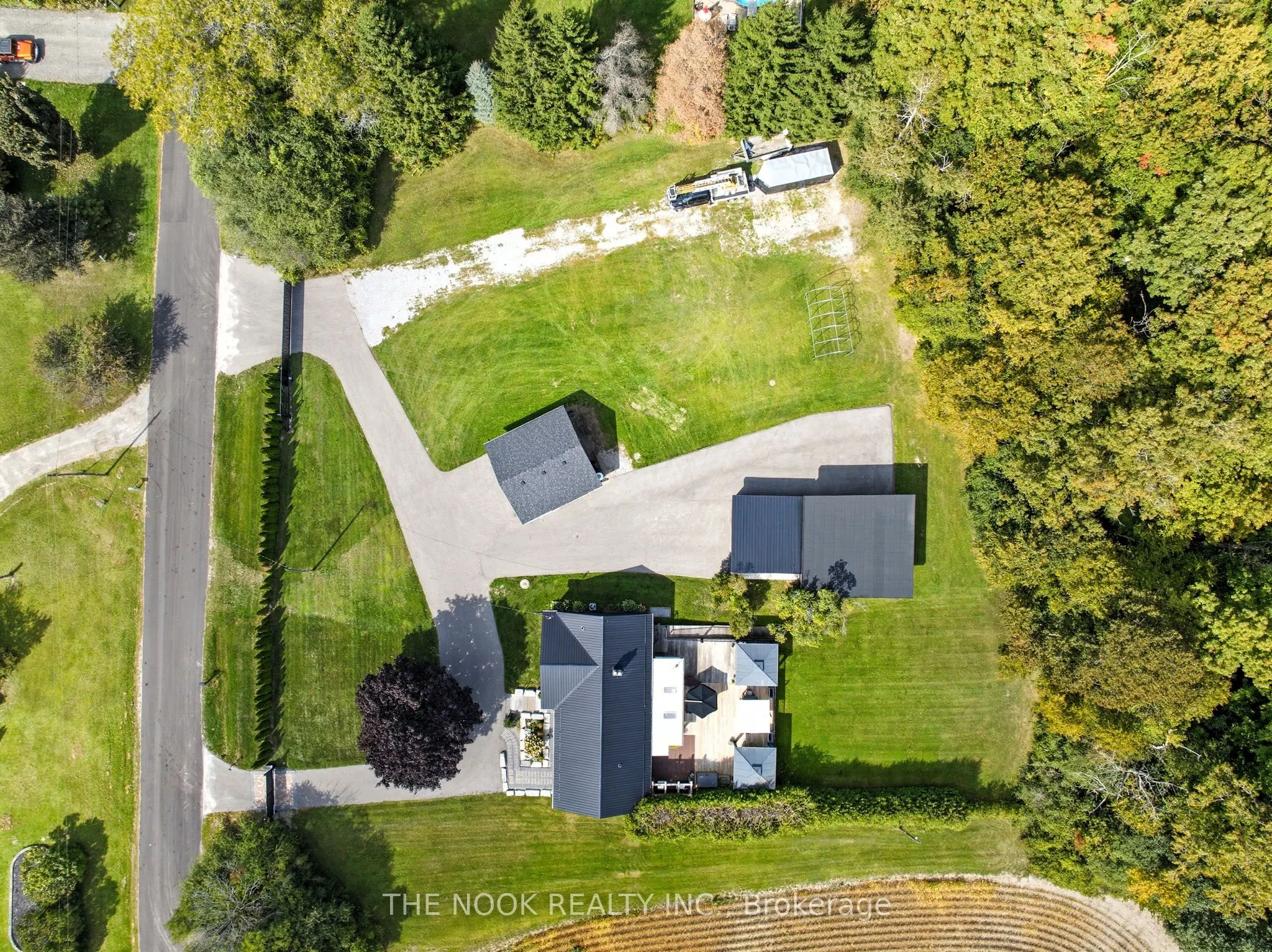 7905 Thickson Road N