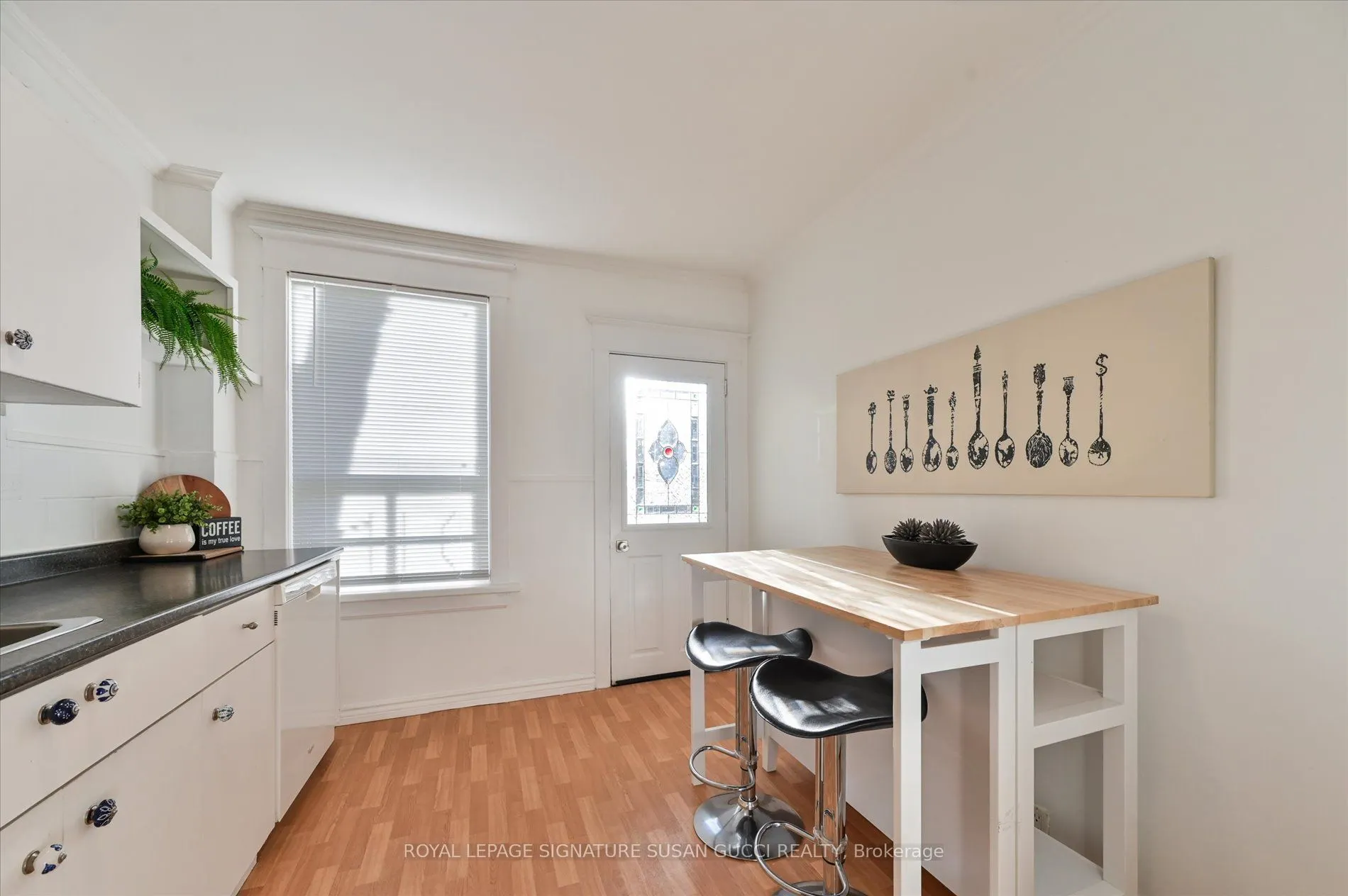 152 Drayton Avenue