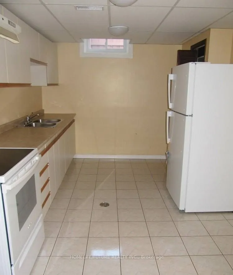 45 Regency Crescent, #Bsmt