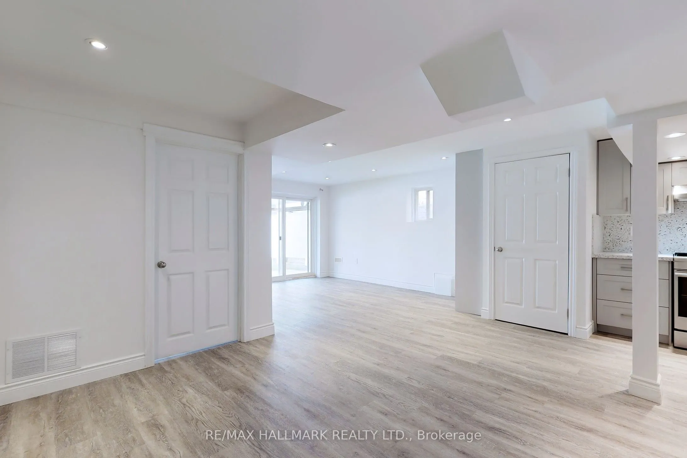 1052 Eagle Ridge Drive, #BSMT
