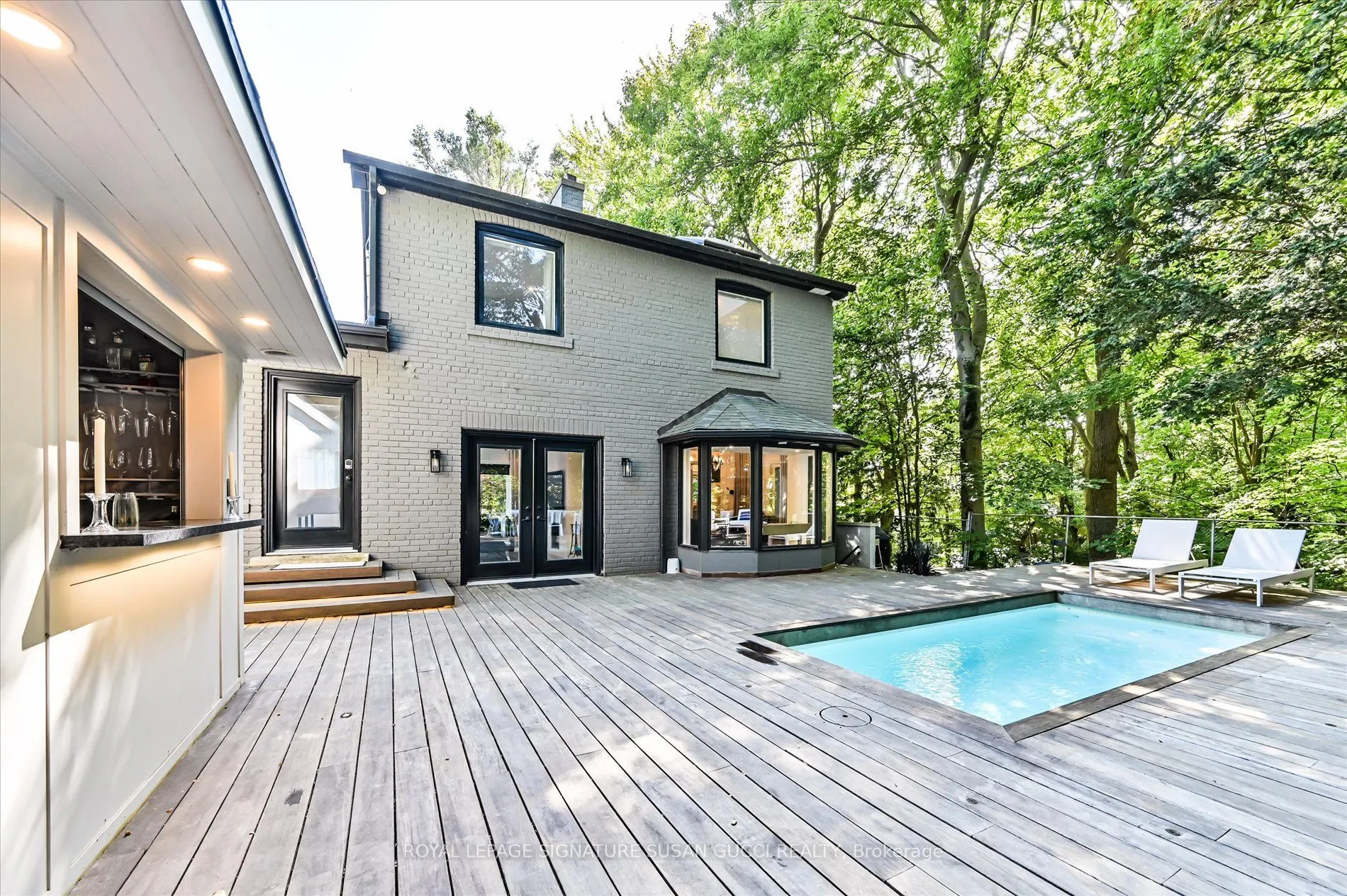 34 Glenwood Crescent