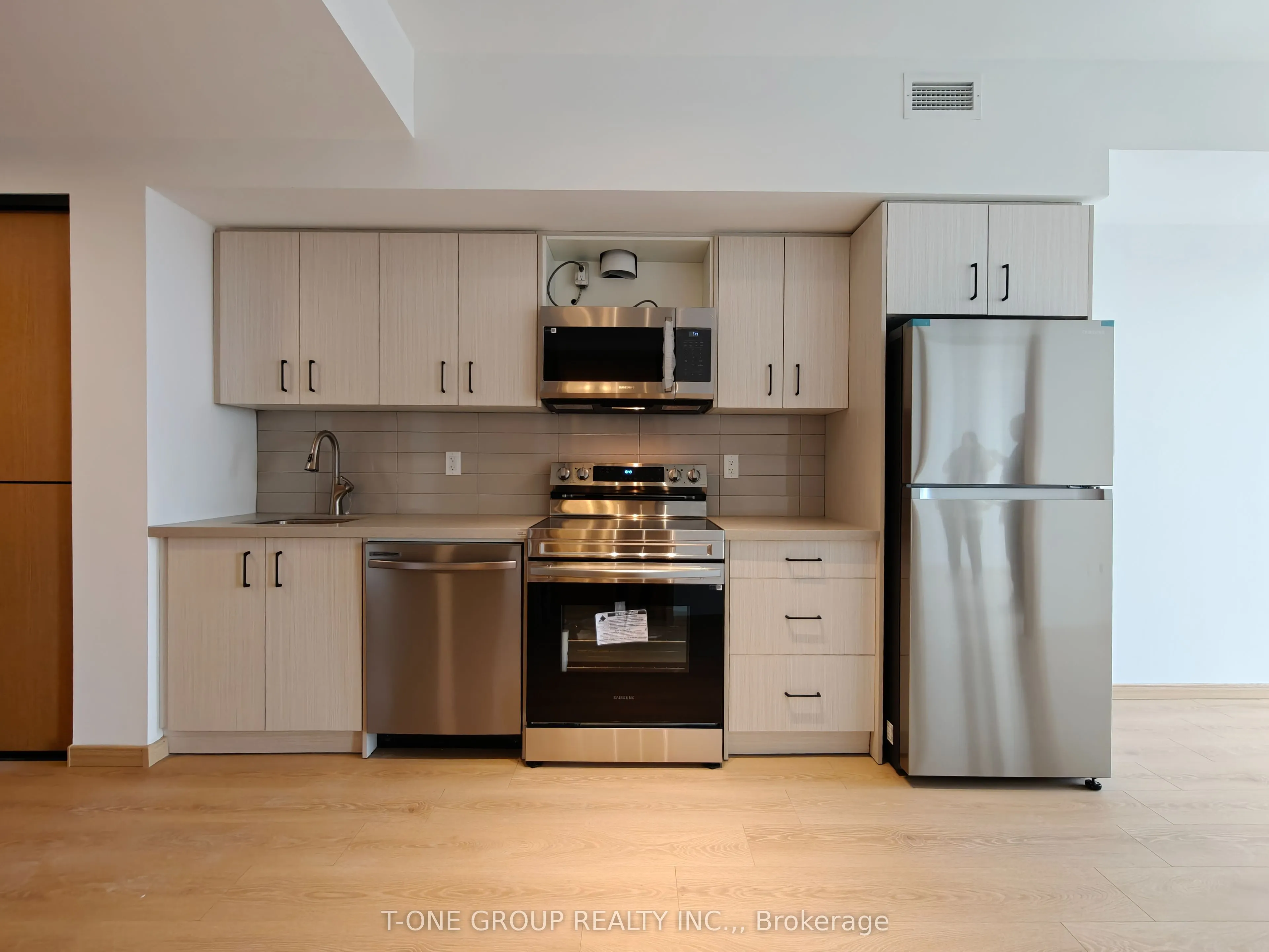 3429 Sheppard Avenue E, #1108